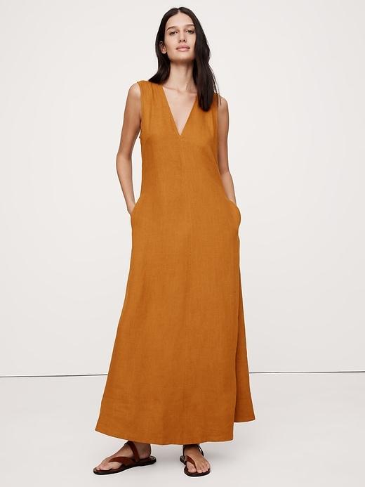 Linen V-Neck Maxi Dress Product Image