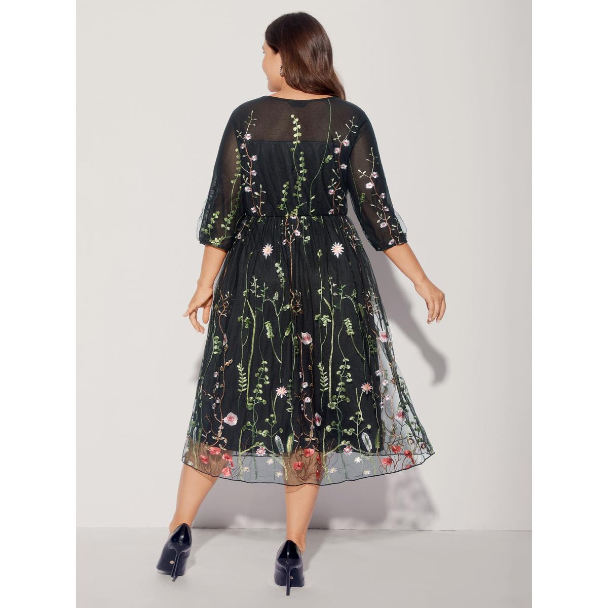 Plus Size Floral Embroidered Elastic Waist Lined Midi Dress Black Women Formal Texture Party Curvy Bloomchic 10/M Product Image