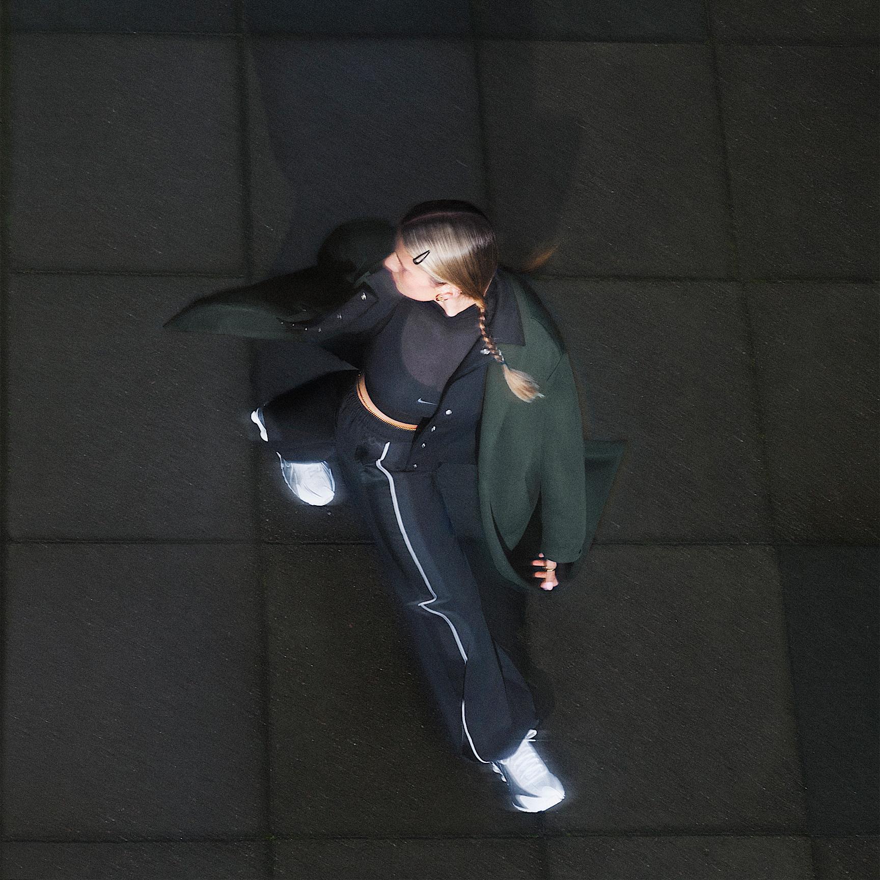 Nike Sportswear Women's Woven Pants Product Image