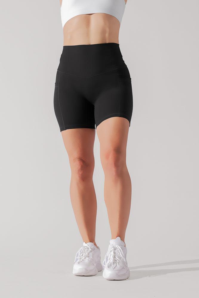 Supersculpt™ Midi Short with Pockets - Black Product Image