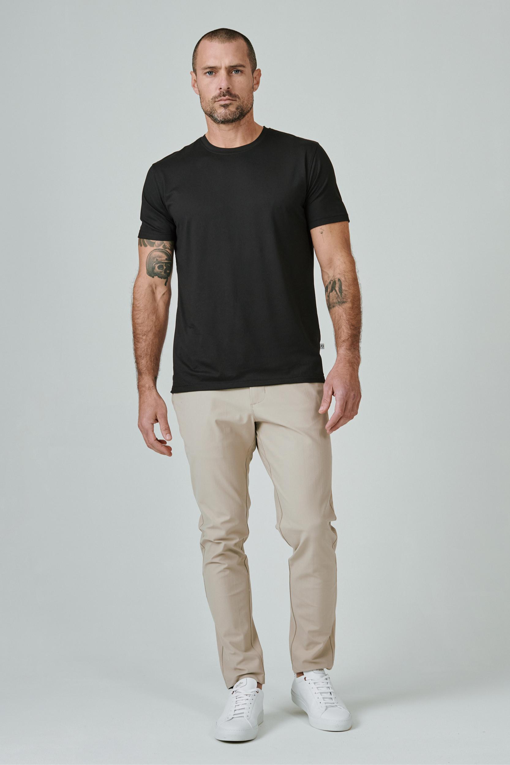 Core Crew Neck Tee- Black Product Image