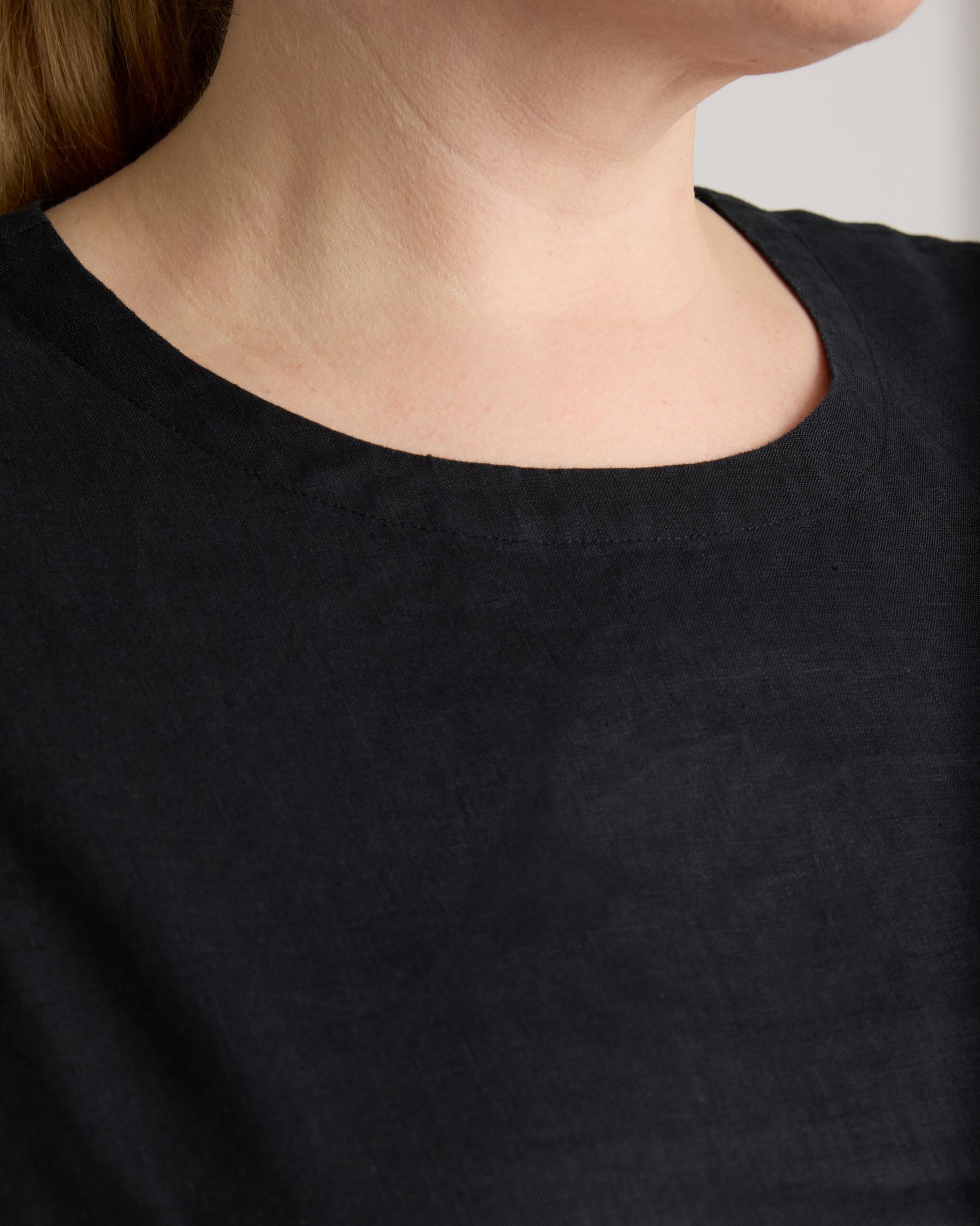 Quince | Women's 100% European Linen Tank Top Product Image