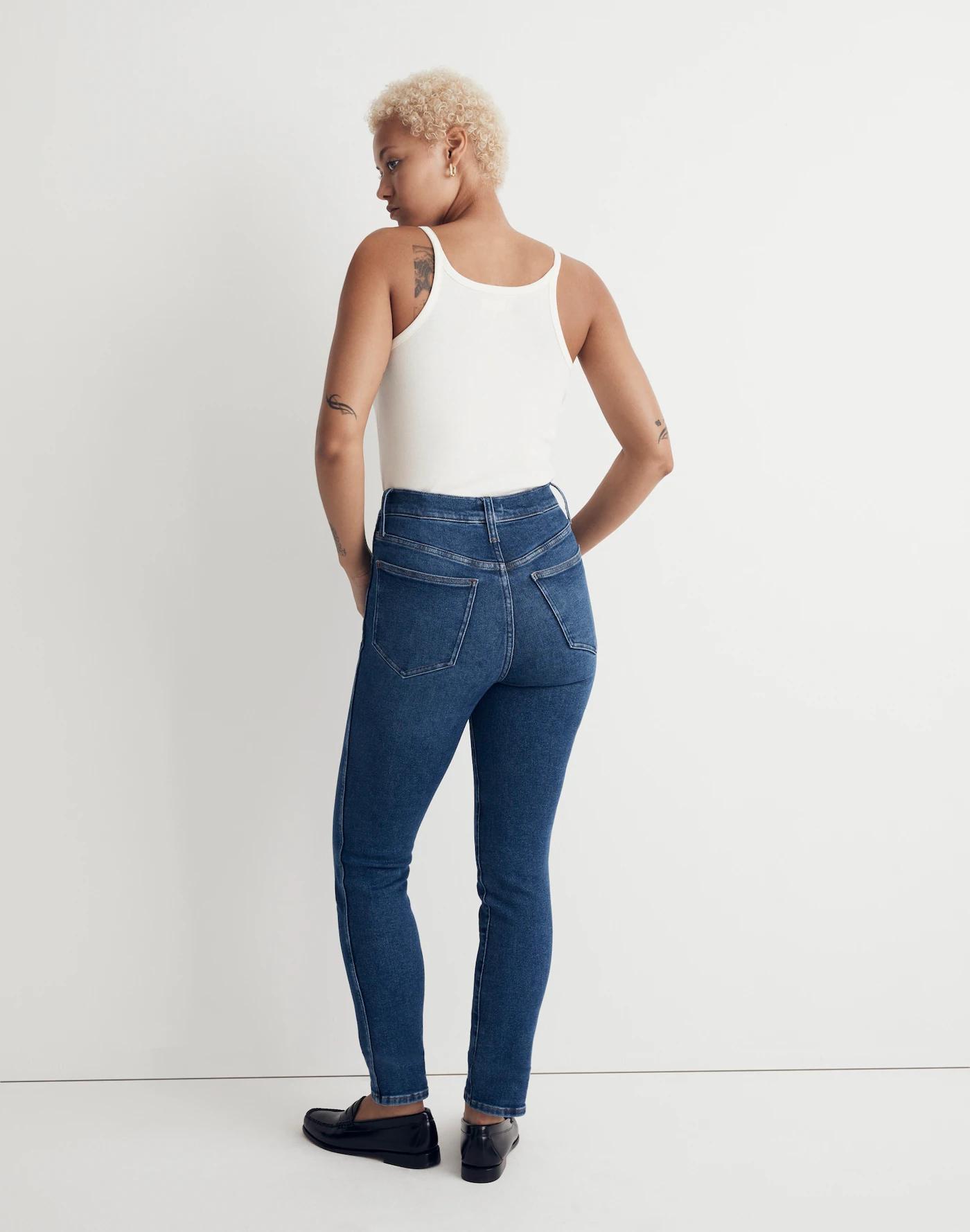 Curvy Stovepipe Jeans Product Image