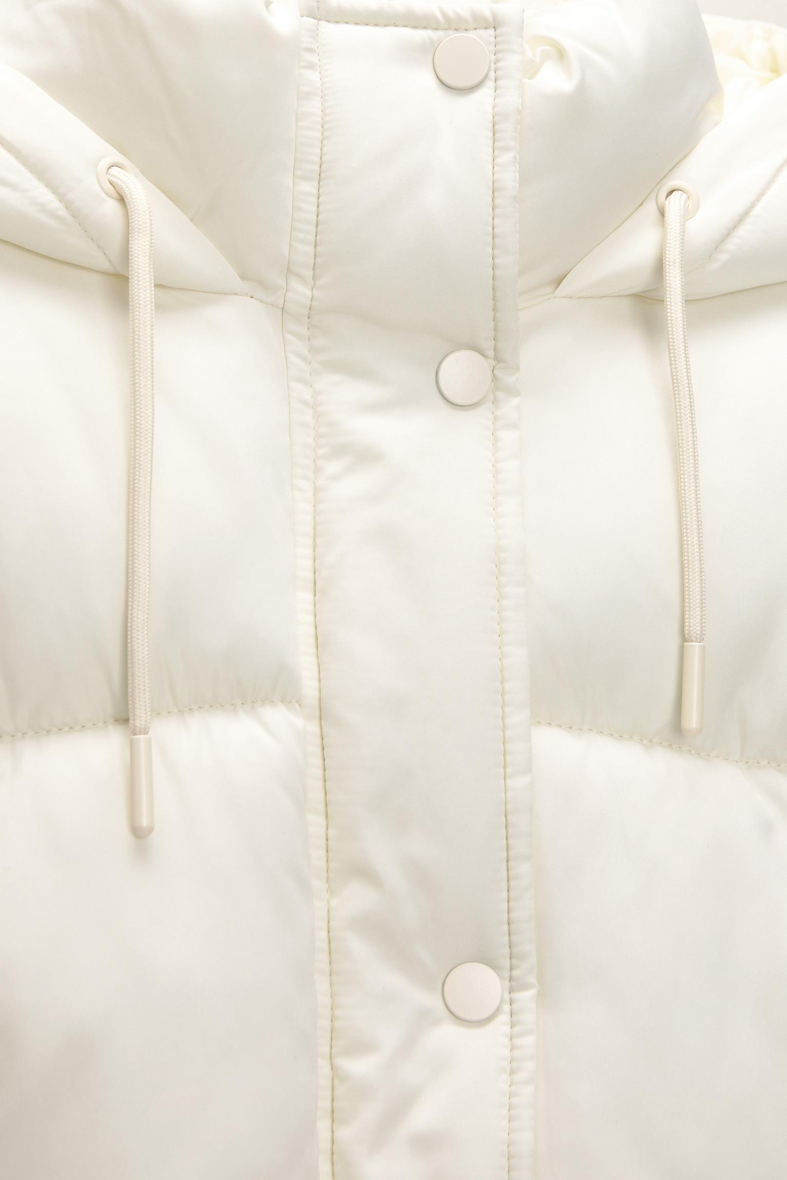 Puffer jacket with hood Product Image