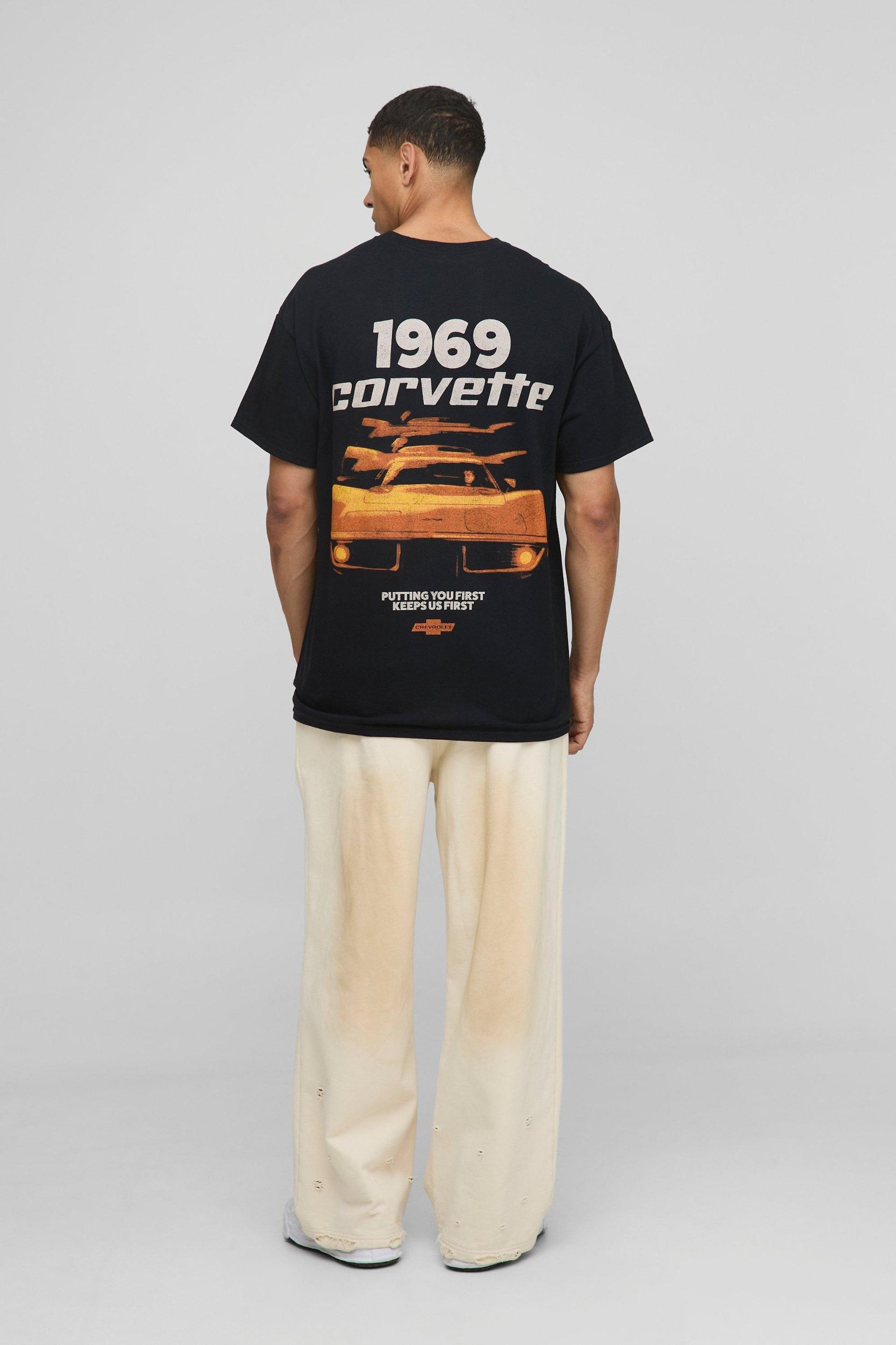 Oversized Corvette Car License T-Shirt | boohooMAN USA Product Image