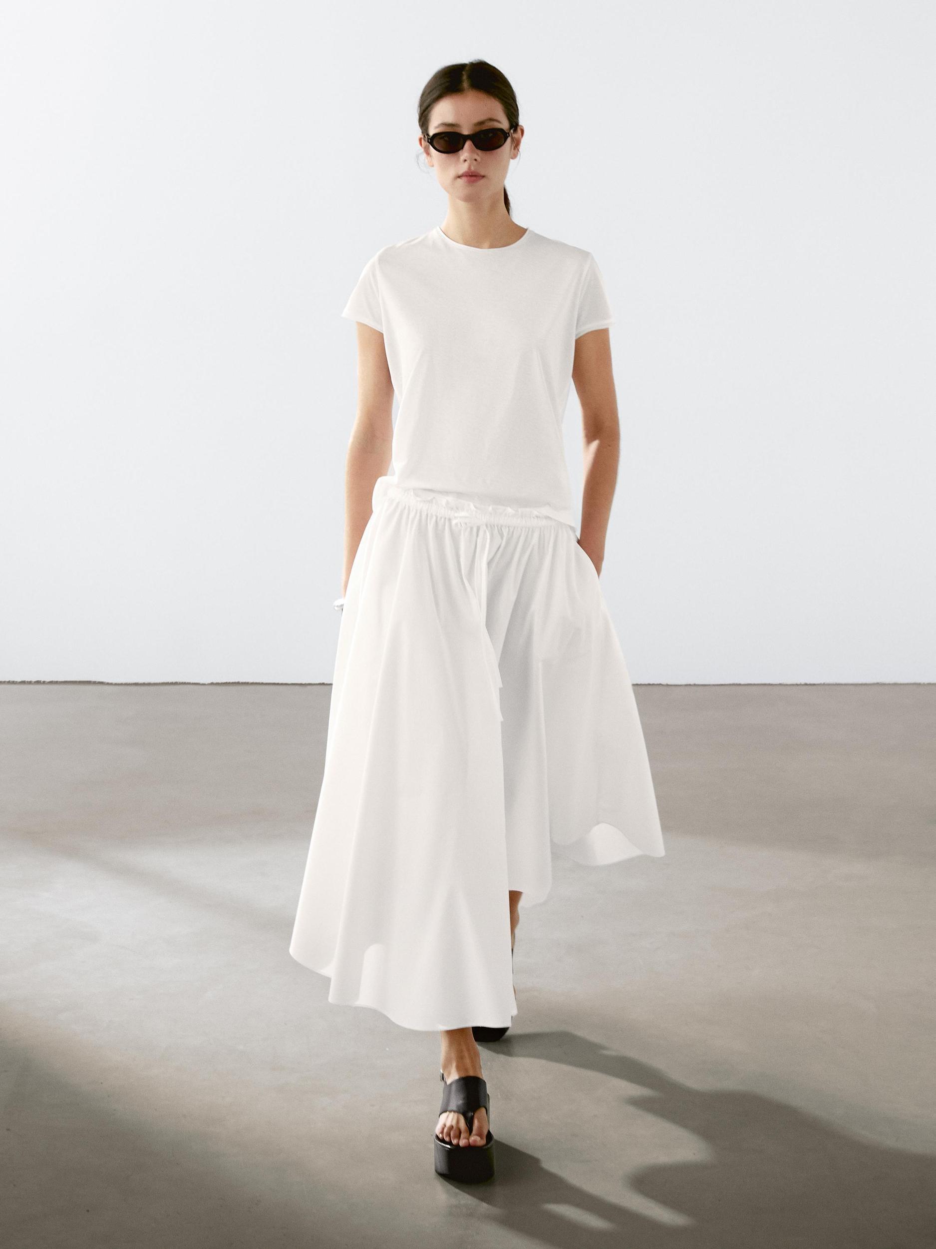 100% cotton short sleeve T-shirt Product Image