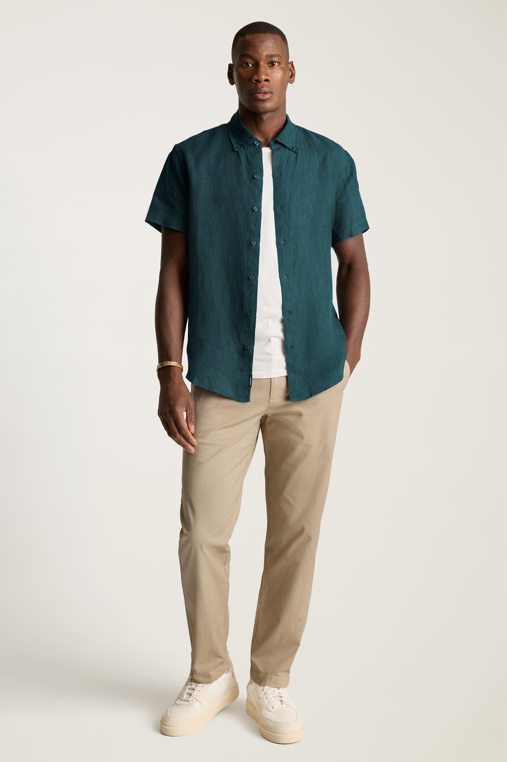 Riviera Linen Short Sleeve Shirt Product Image