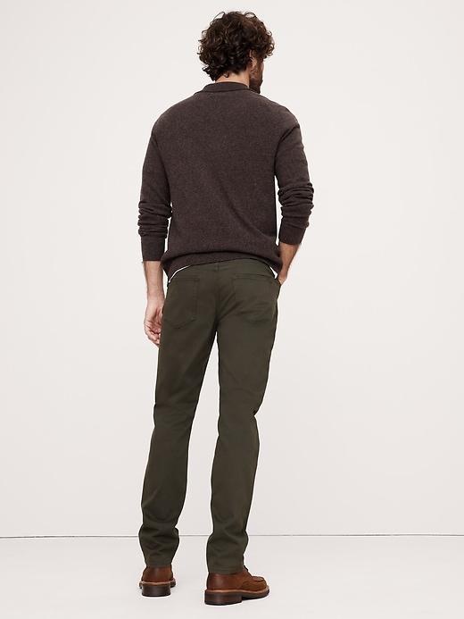 Slim Traveler Pant 2.0 Product Image