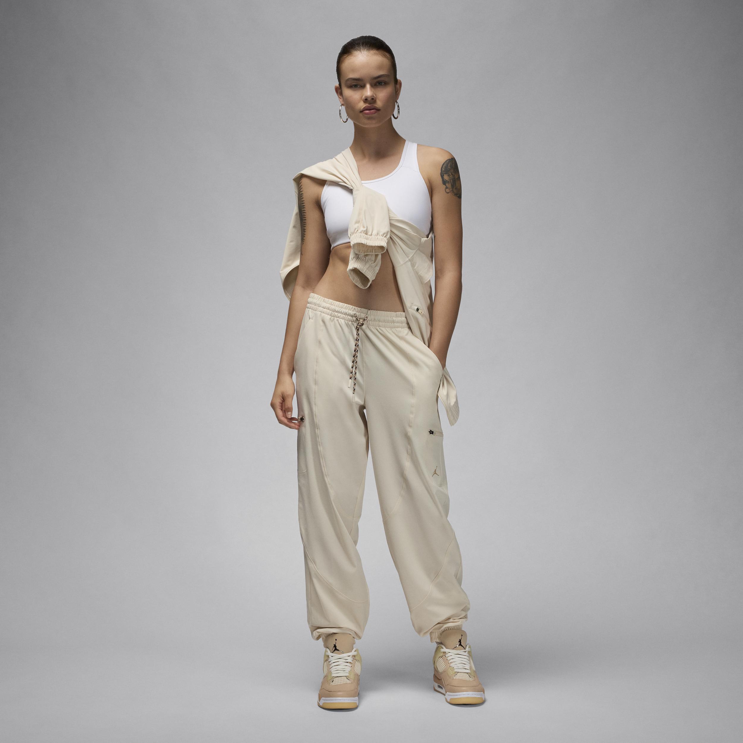 Women's Jordan Sport Tunnel Pants Product Image