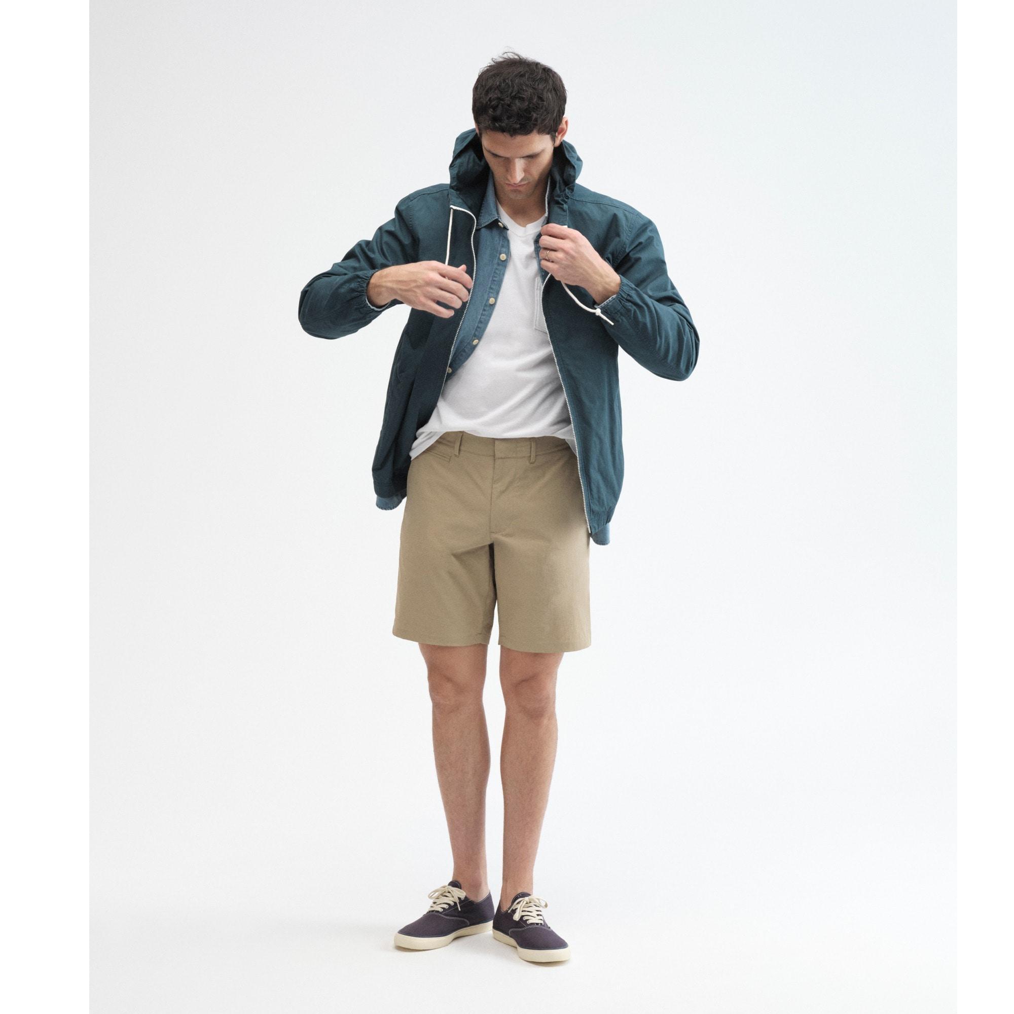 9" tech short Product Image