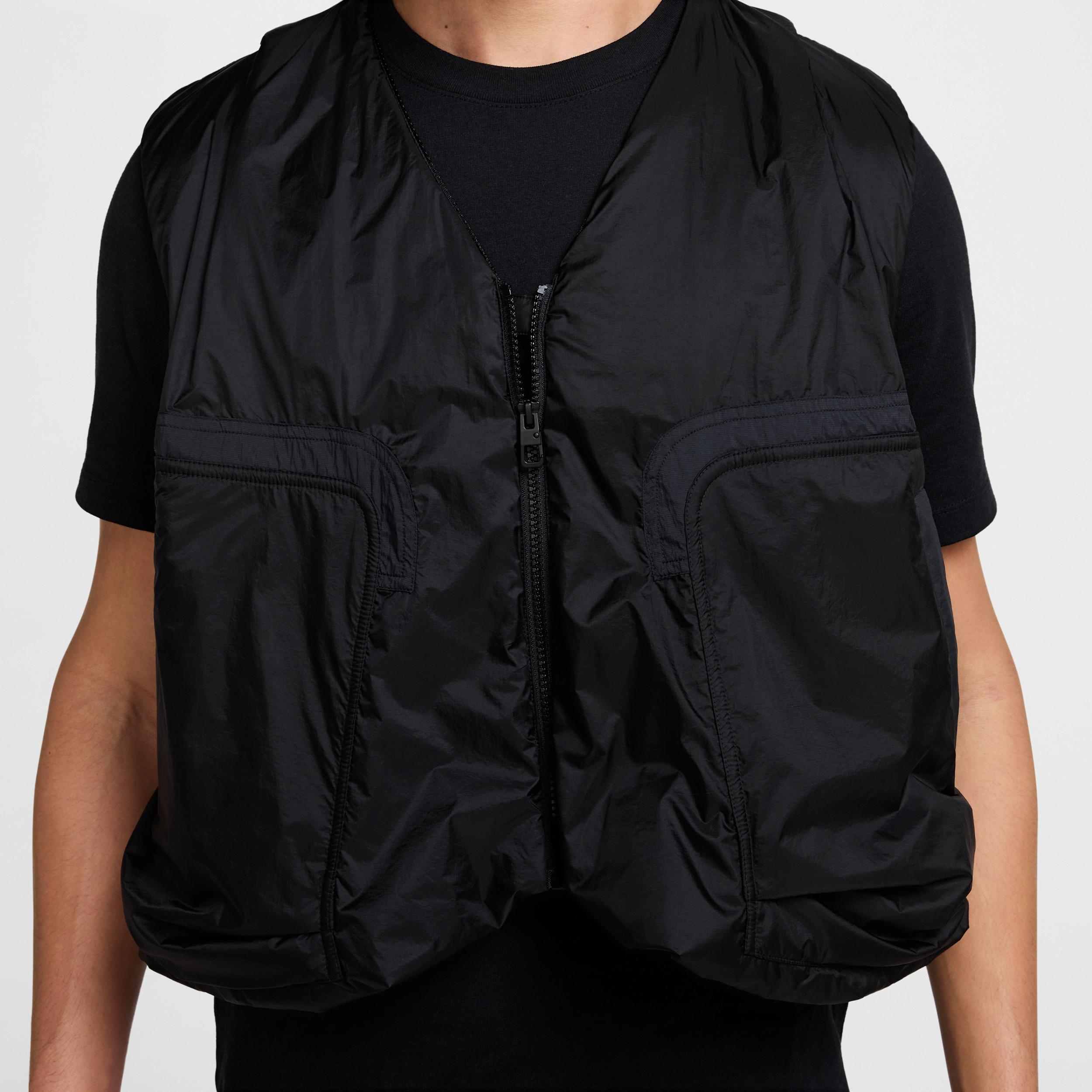 Nike Men's Tech Woven Vest Product Image