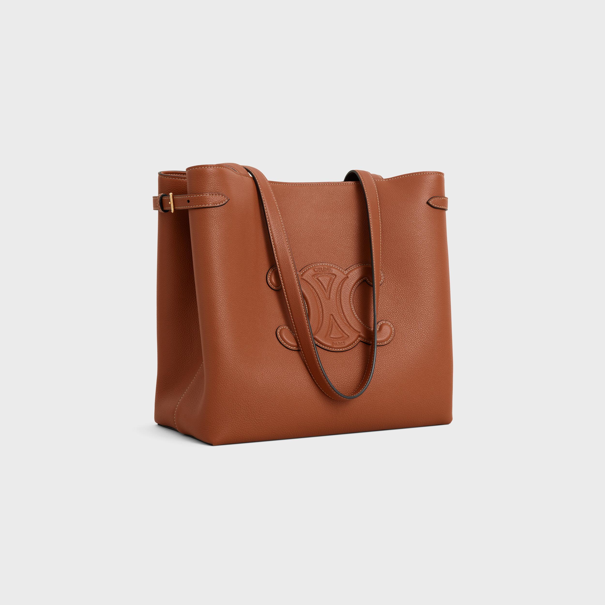 MEDIUM CABAS ANAÏS CUIR TRIOMPHE in Grained calfskin Product Image