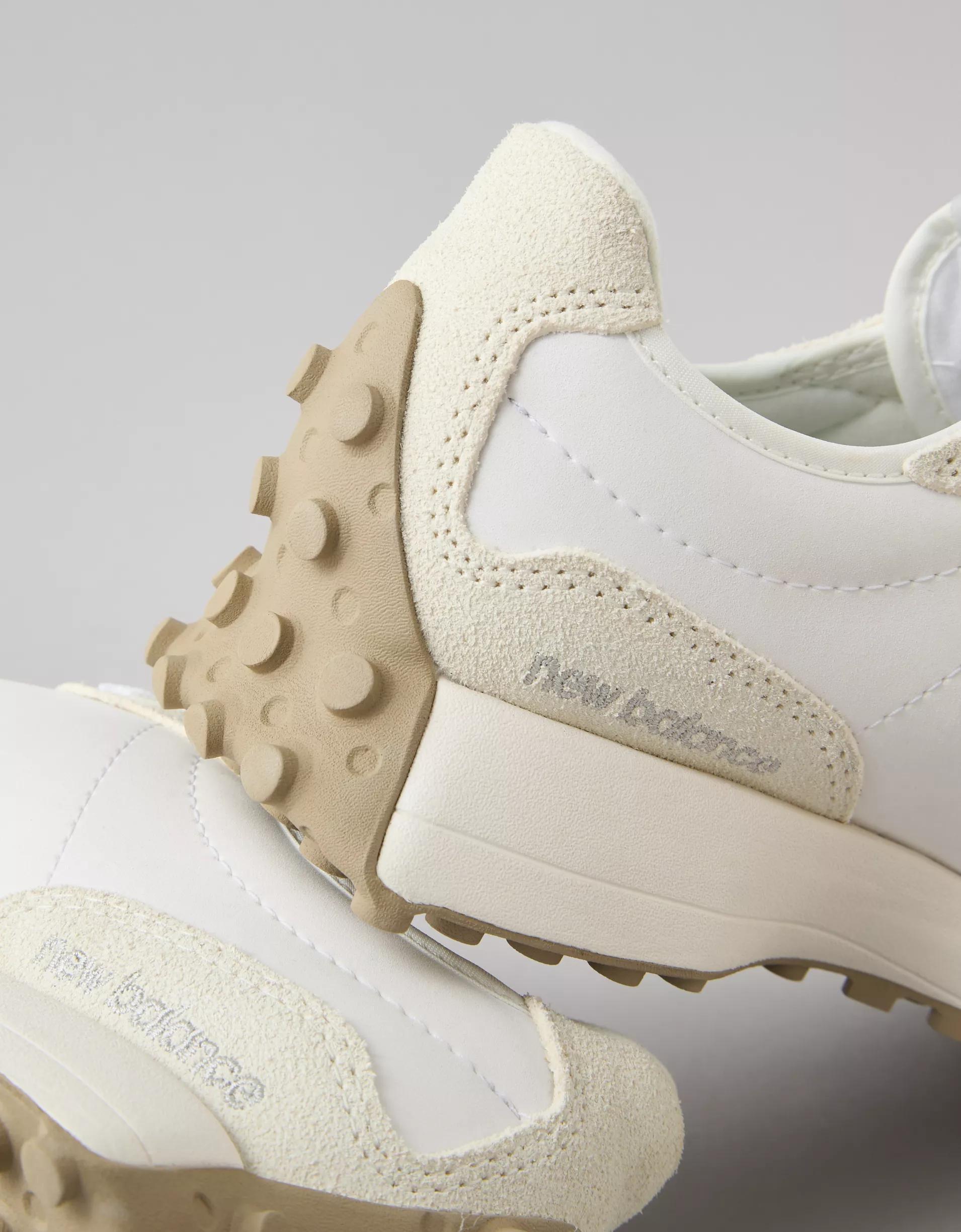 New Balance 327 Sneaker Product Image