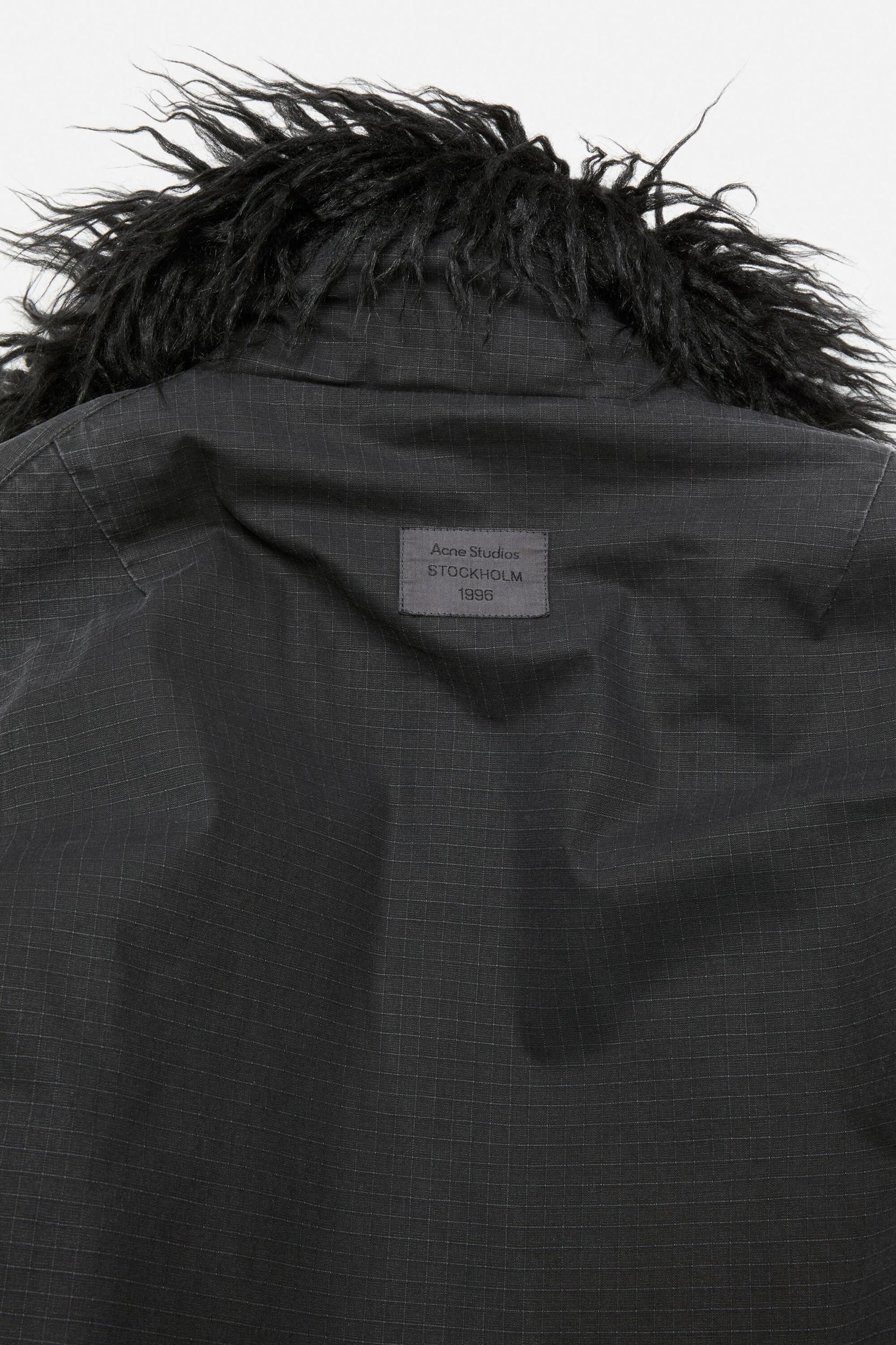 Coated jacket Product Image