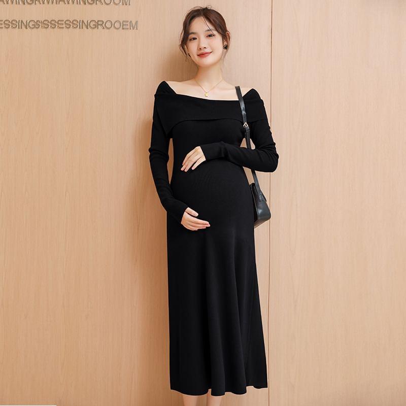Maternity Long-Sleeve Square Neck Plain Midi Sheath Dress Product Image