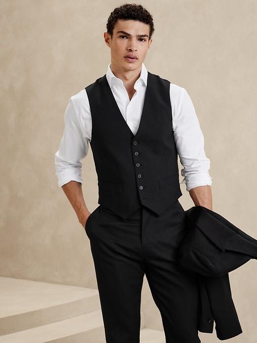 Modern Classic Plain Weave Suit Vest Product Image