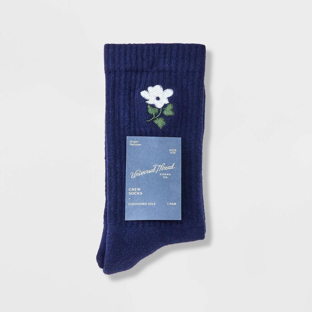 Women's Embroidered Ribbed Cushioned Crew Socks - Universal Thread™ 4-10 Product Image