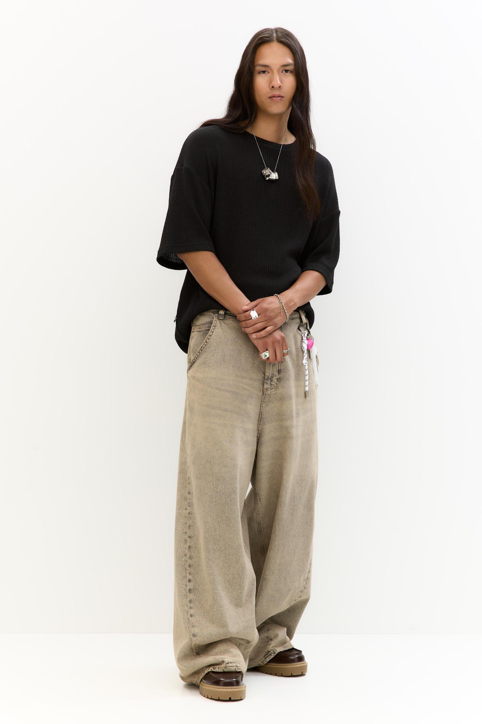 Boxy fit knit T-shirt Product Image