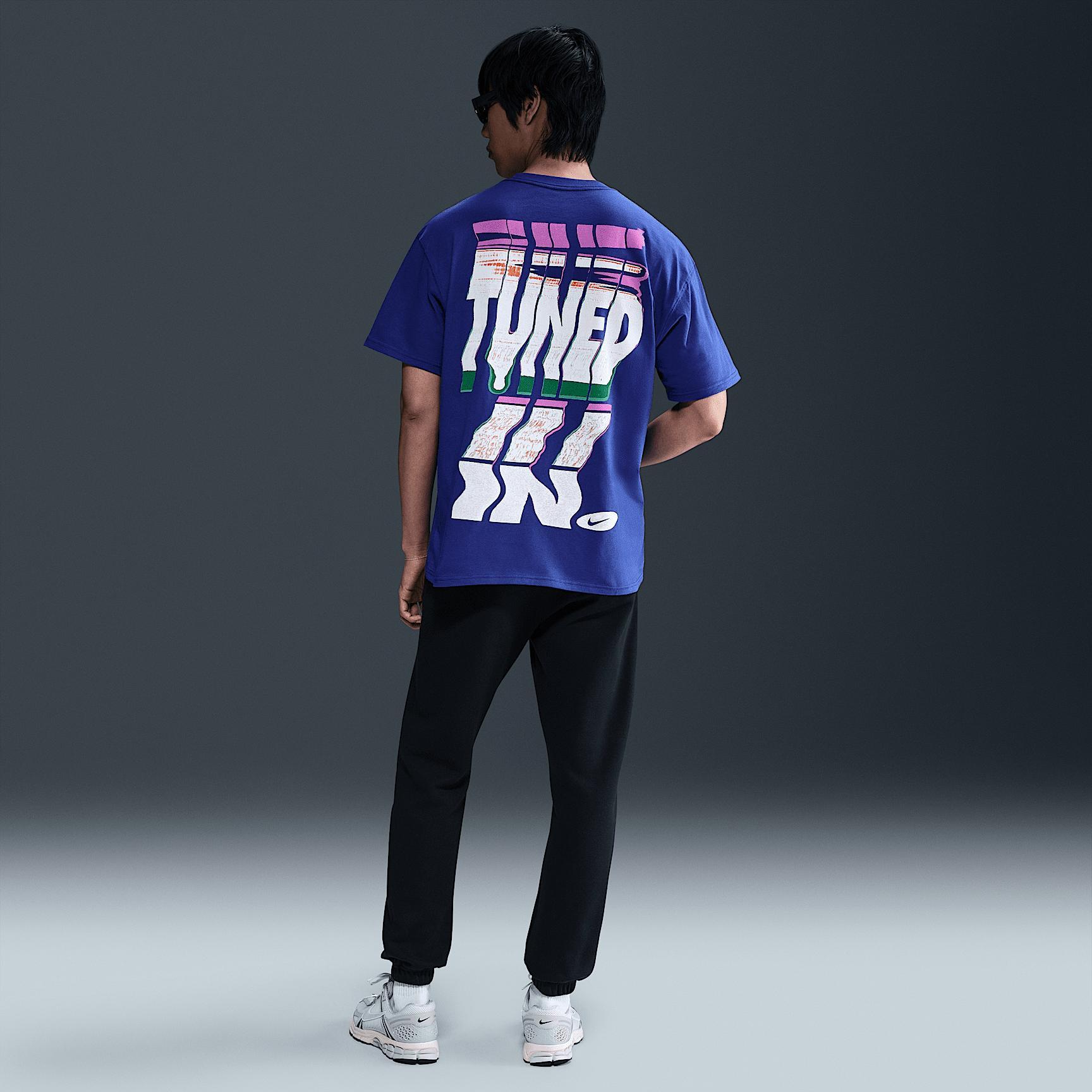 Mens Nike Sportswear Max90 T-Shirt | HJ0750-539 Product Image