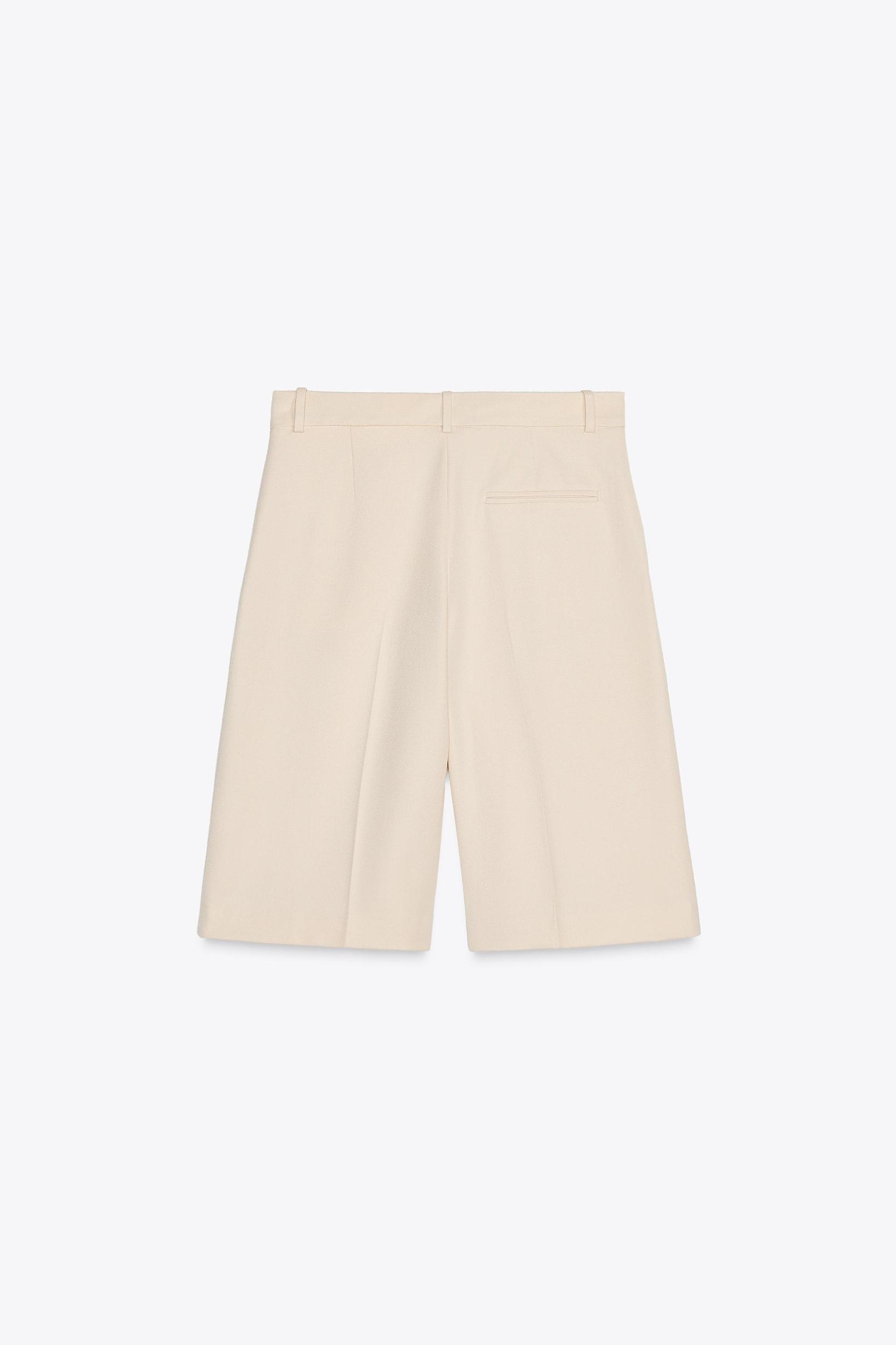 ZW COLLECTION PLEATED SHORTS Product Image