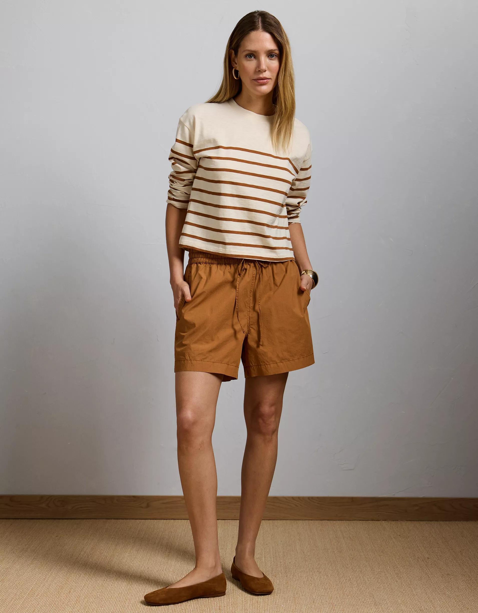 AE77 Premium Pull-On Poplin Short Product Image