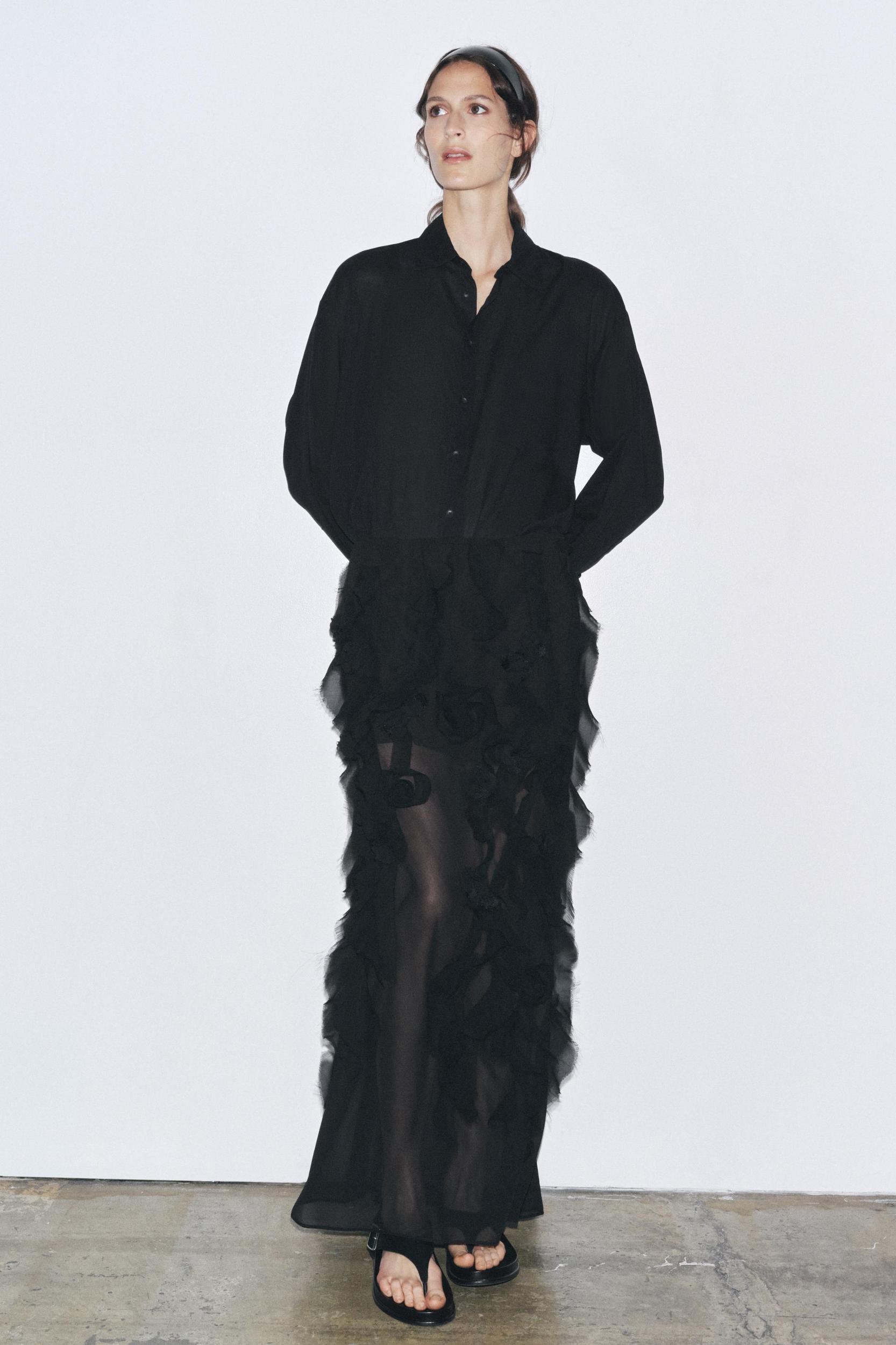 EMBOSSED FLOWER MIDI SKIRT Product Image