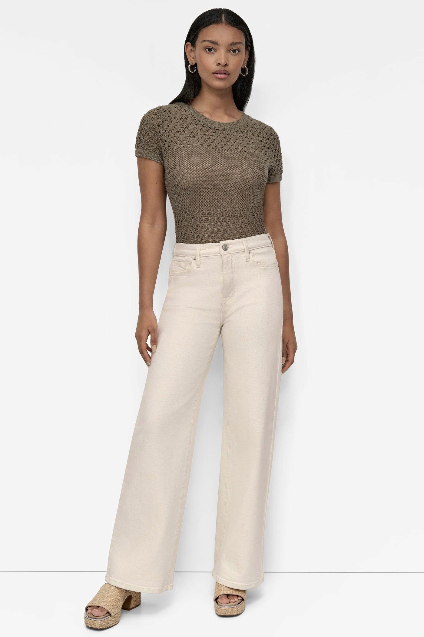 HIGH-RISE TAILORED WIDE-LEG JEAN Product Image