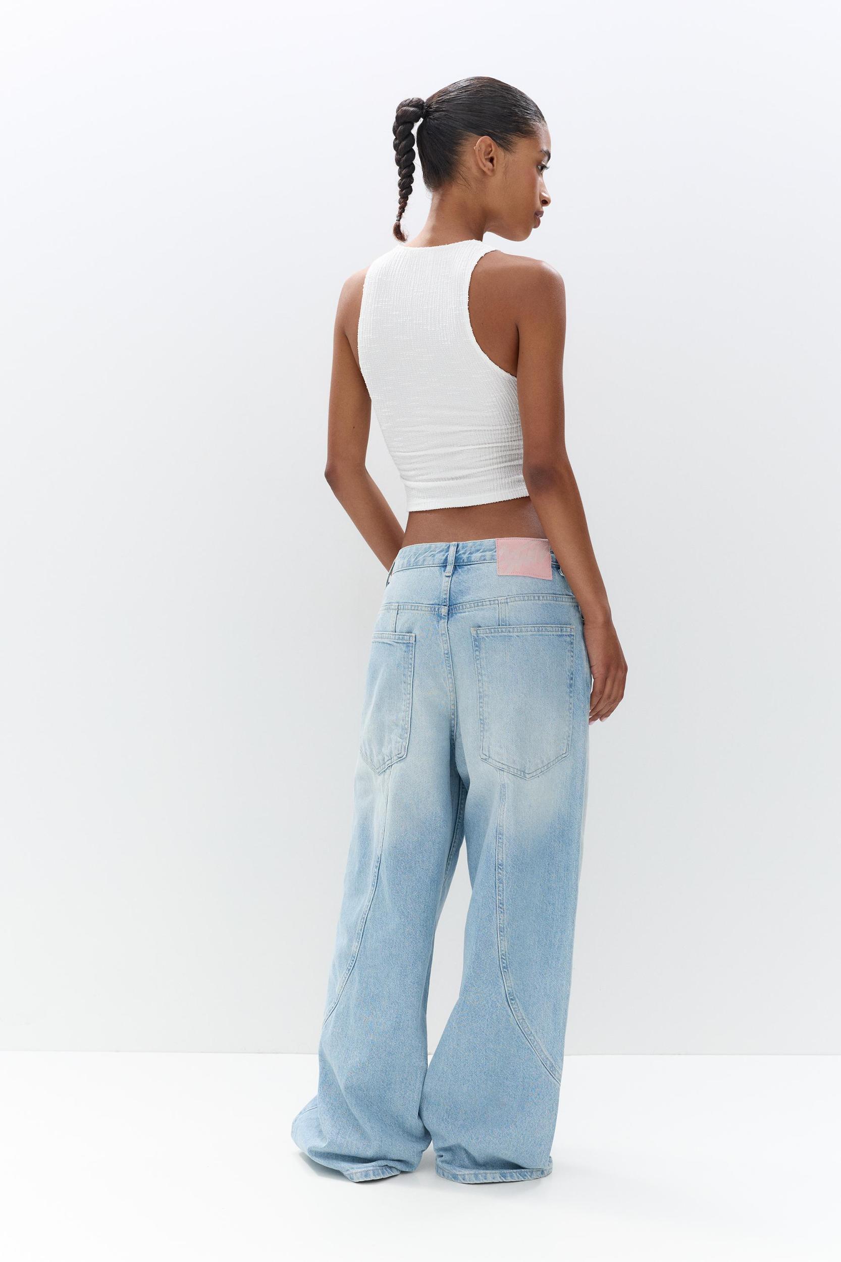 Rustic top with bow Product Image