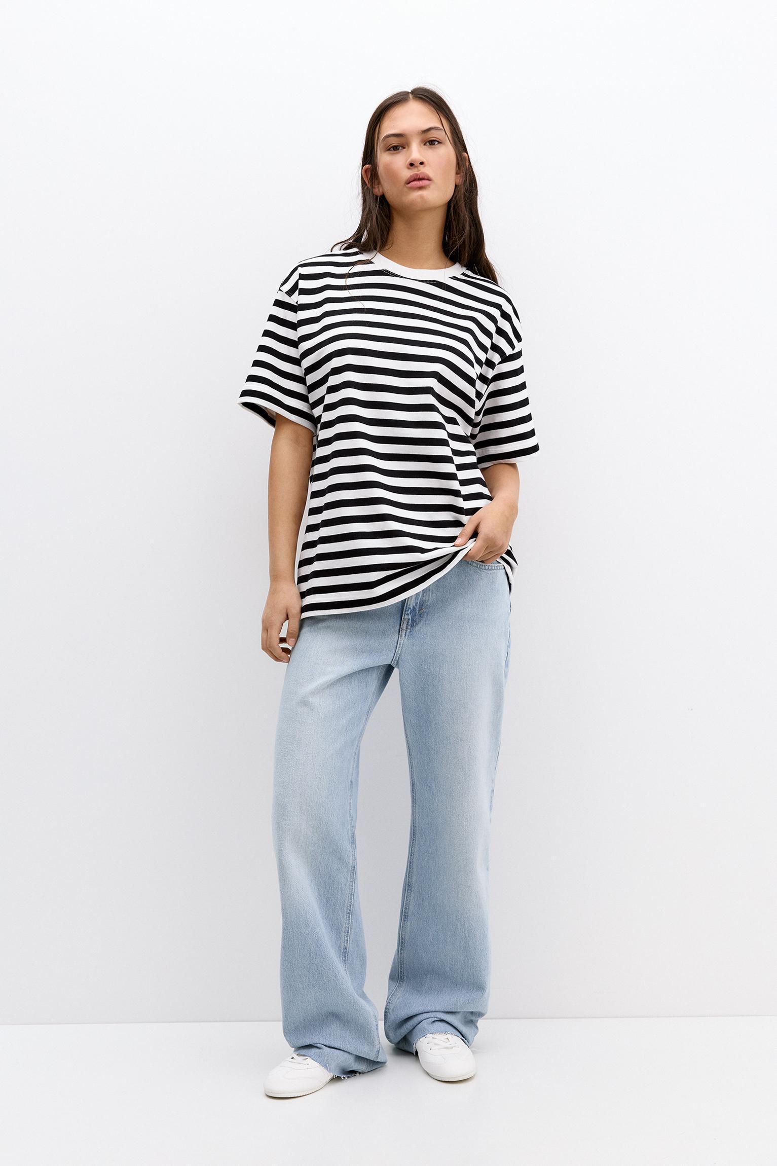 Oversized T-shirt Product Image