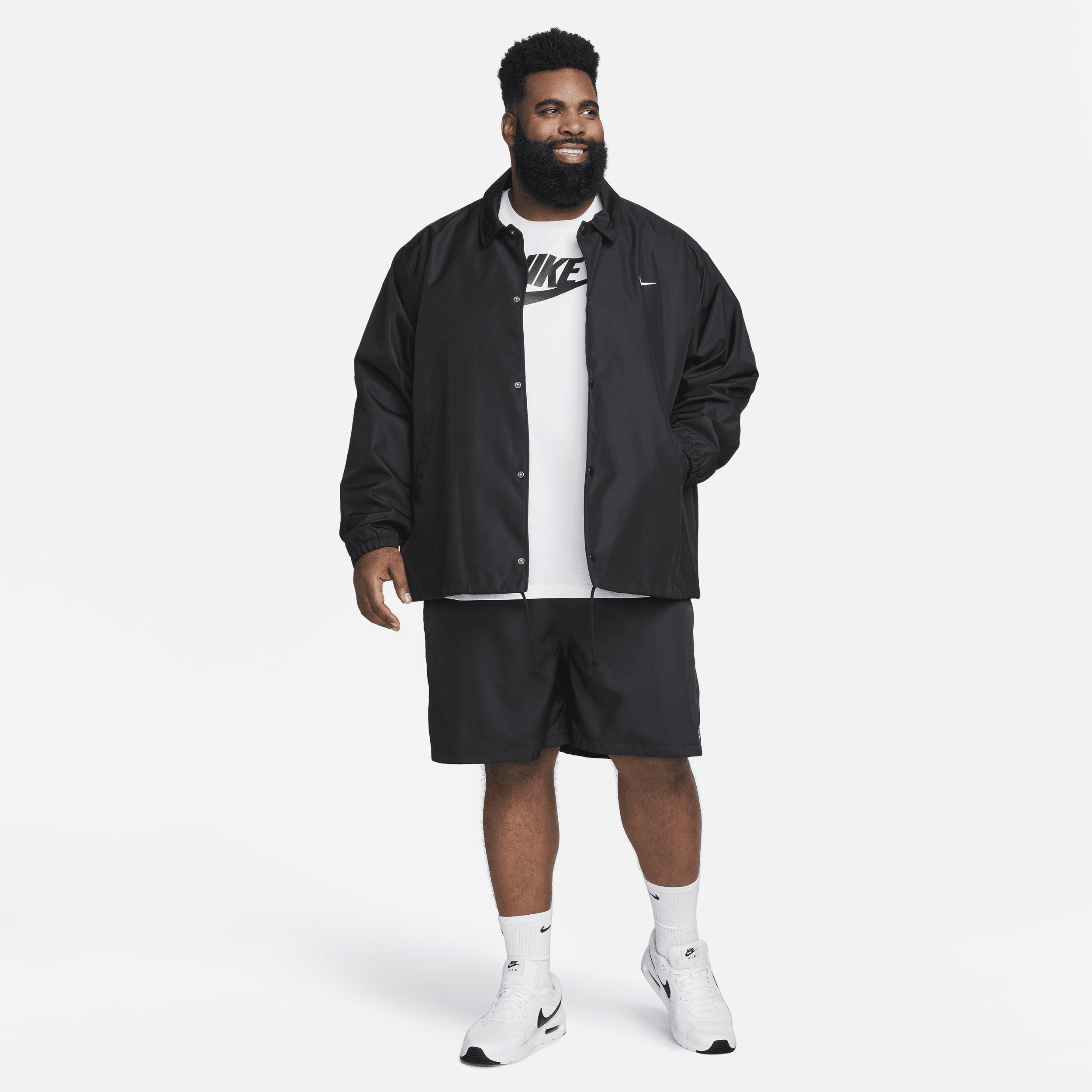 Mens Nike Sportswear T-Shirt | AR5004-101 Product Image