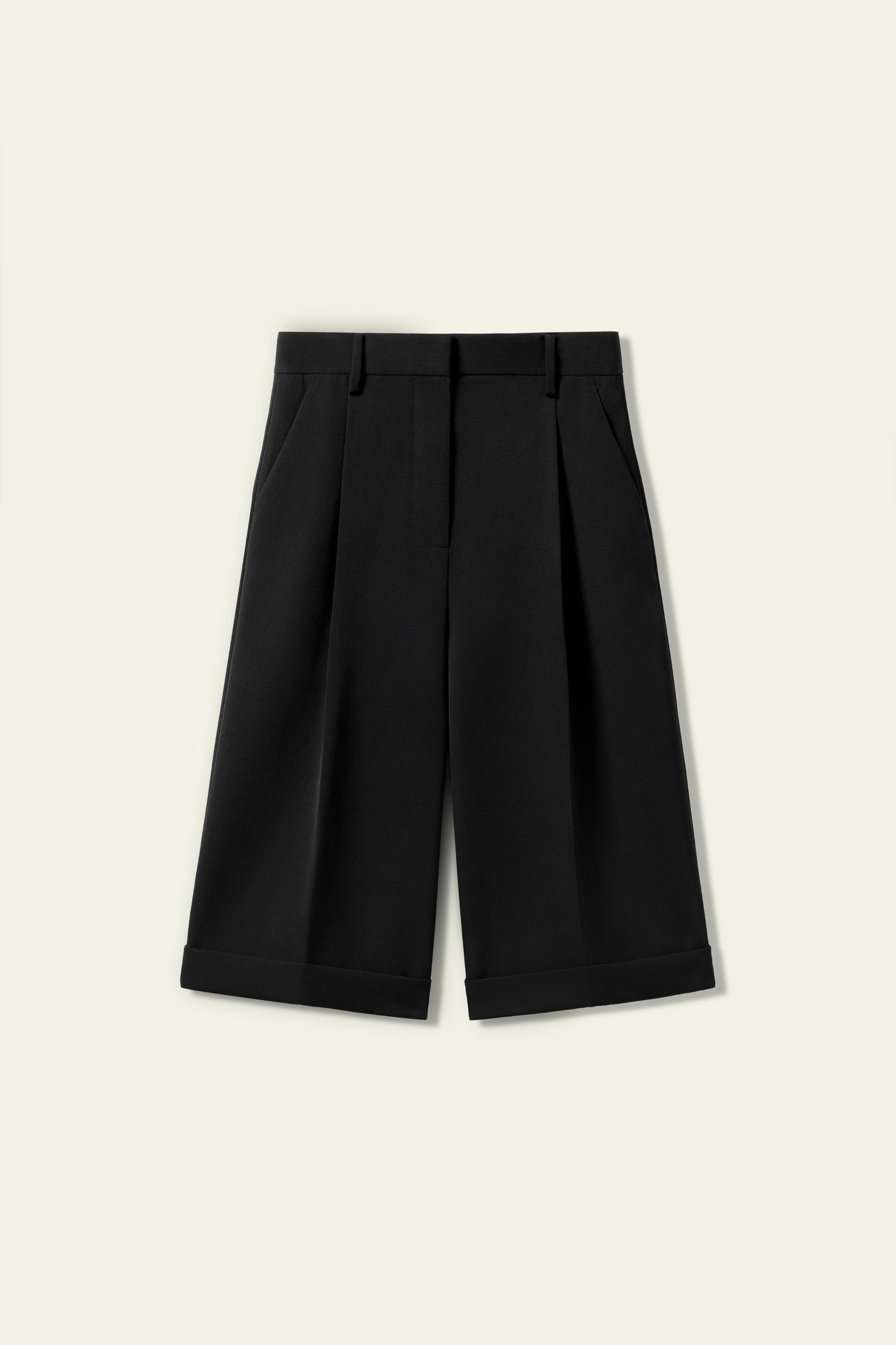 LSxES Tailored Knee-Length Wool Shorts Product Image