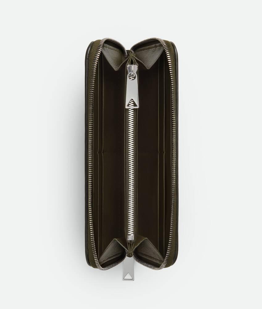Men's Intrecciato Zip Around Wallet in Kaki/olive oil Product Image