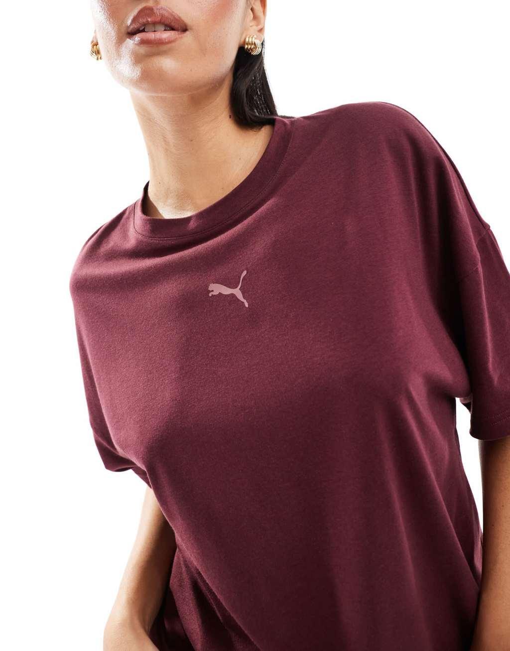 PUMA Training oversized T-shirt in burgundy Product Image