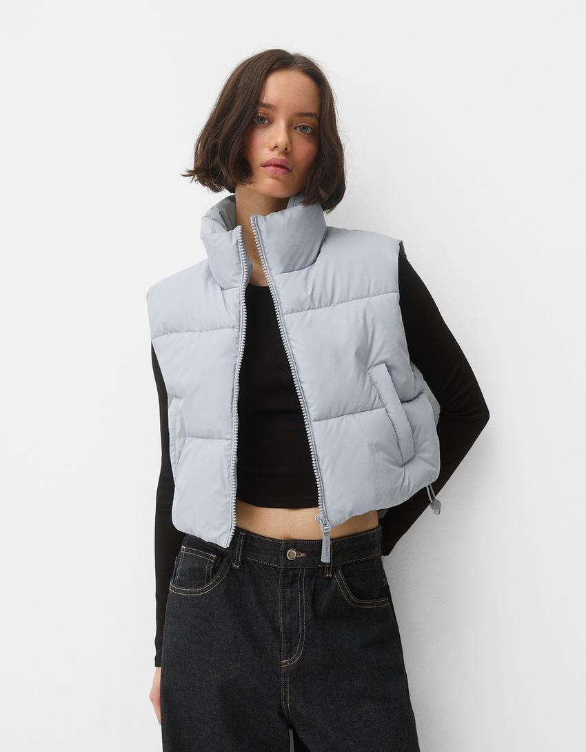 Cropped puffer vest Product Image