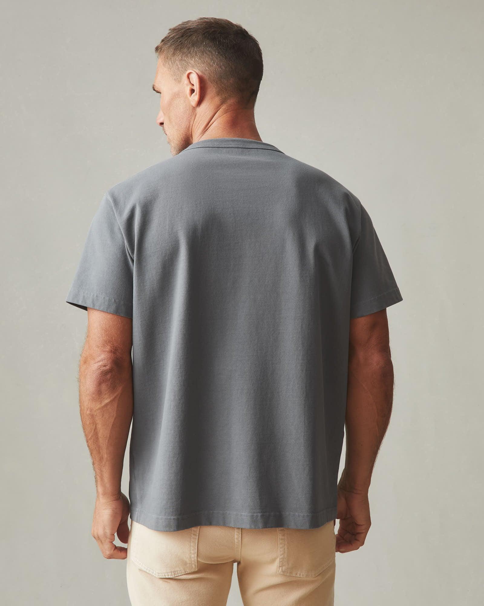 Men's Everest Tee - Lava Smoke Product Image