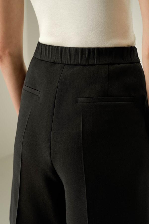 Silk-Wool Blend Polished Shorts Product Image