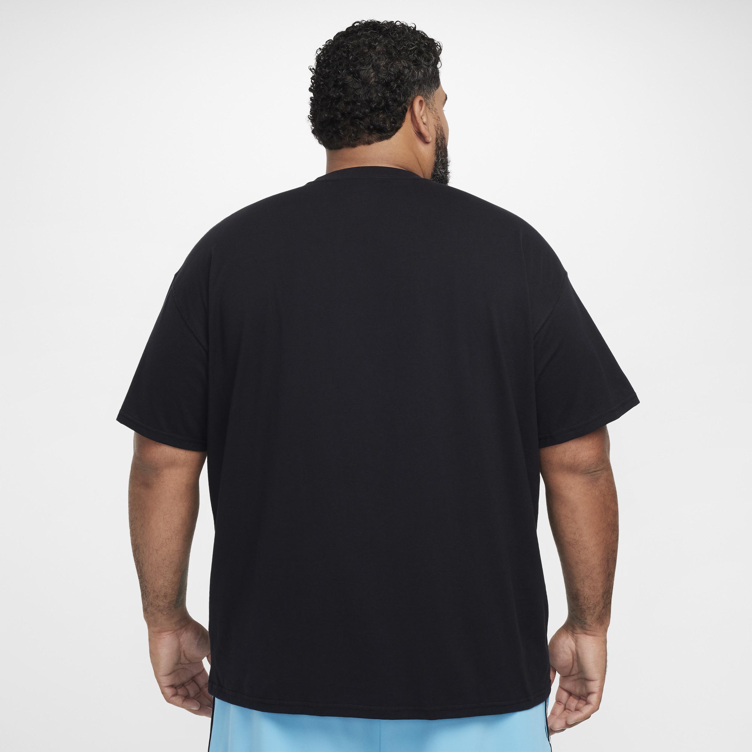 Nike Men's Max90 Basketball T-Shirt Product Image