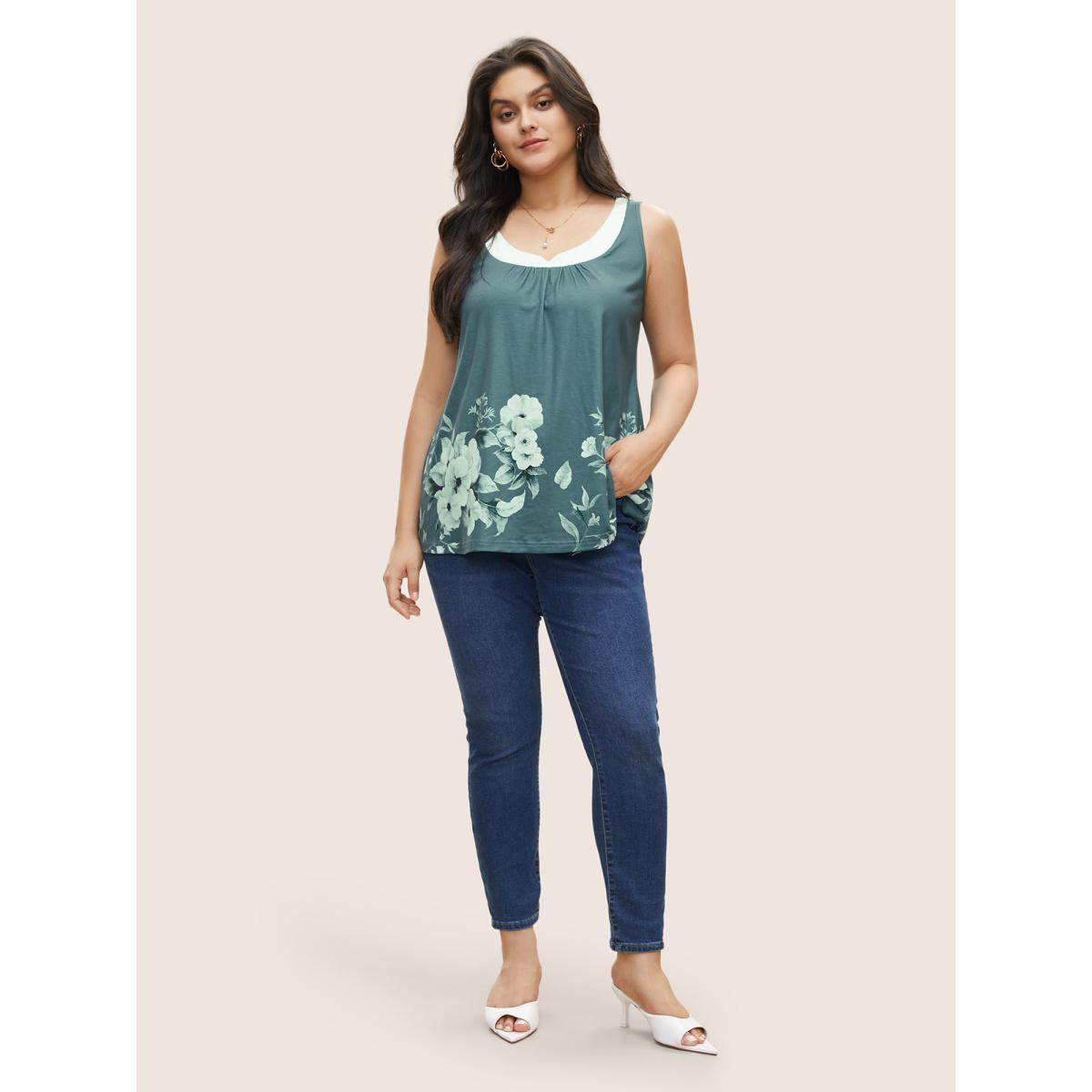 Plus Size Boho Print Contrast Notched Tank Top Women Green Elegant Gathered Notched collar Everyday Tank Tops Camis BloomChic 22-24/3X Product Image