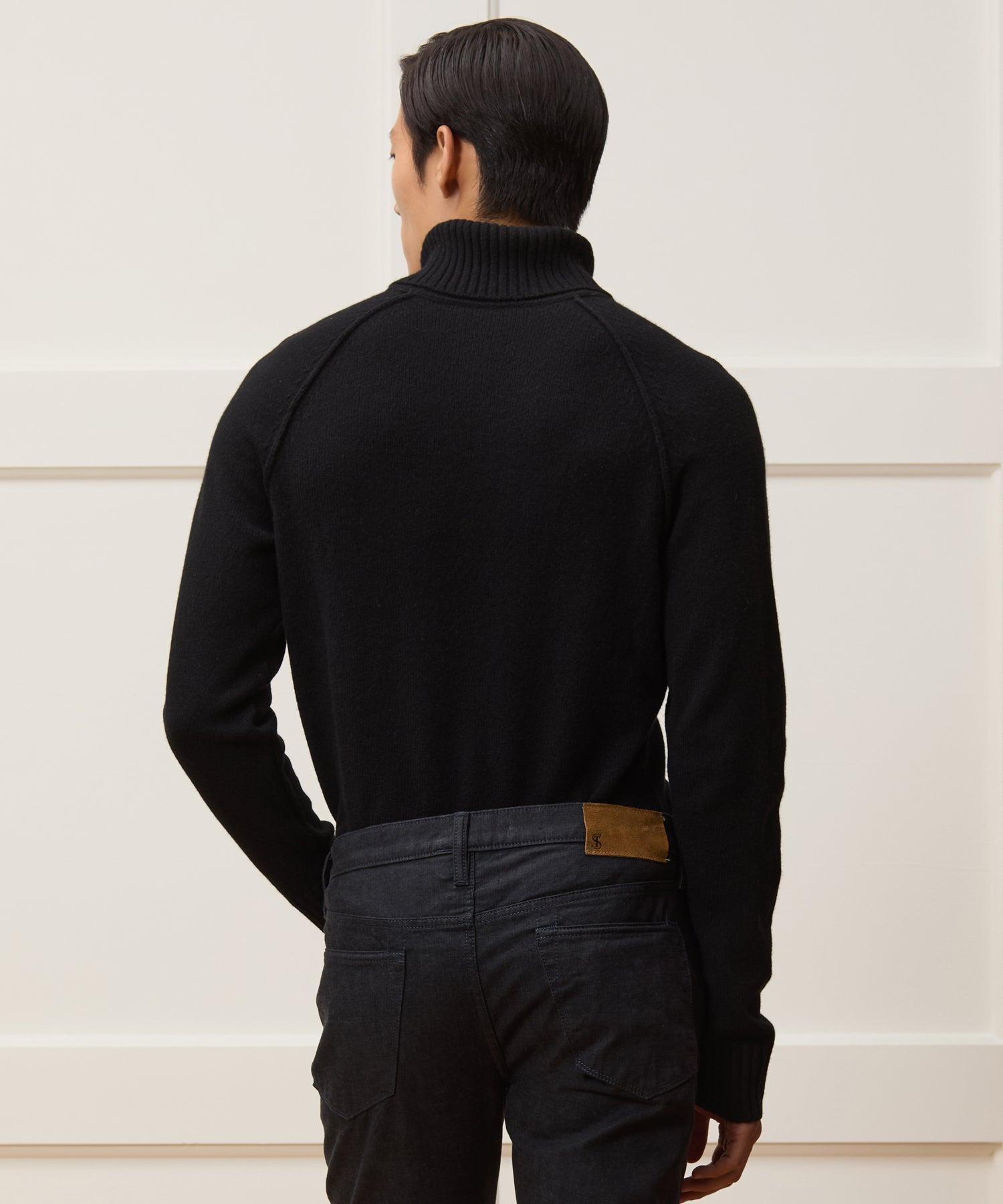 Nomad Cashmere Turtleneck Product Image