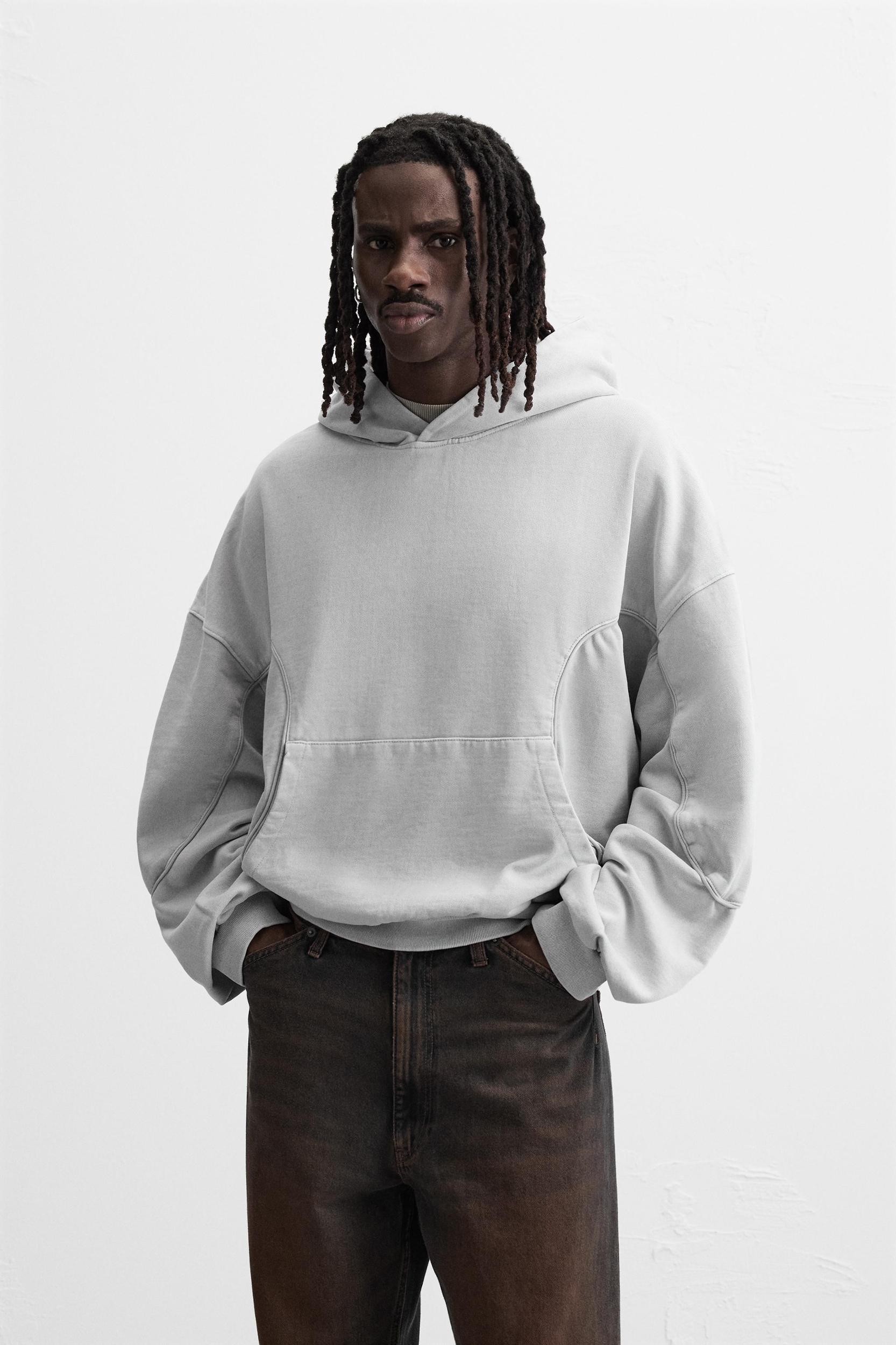 BOXY FIT SWEATSHIRT Product Image