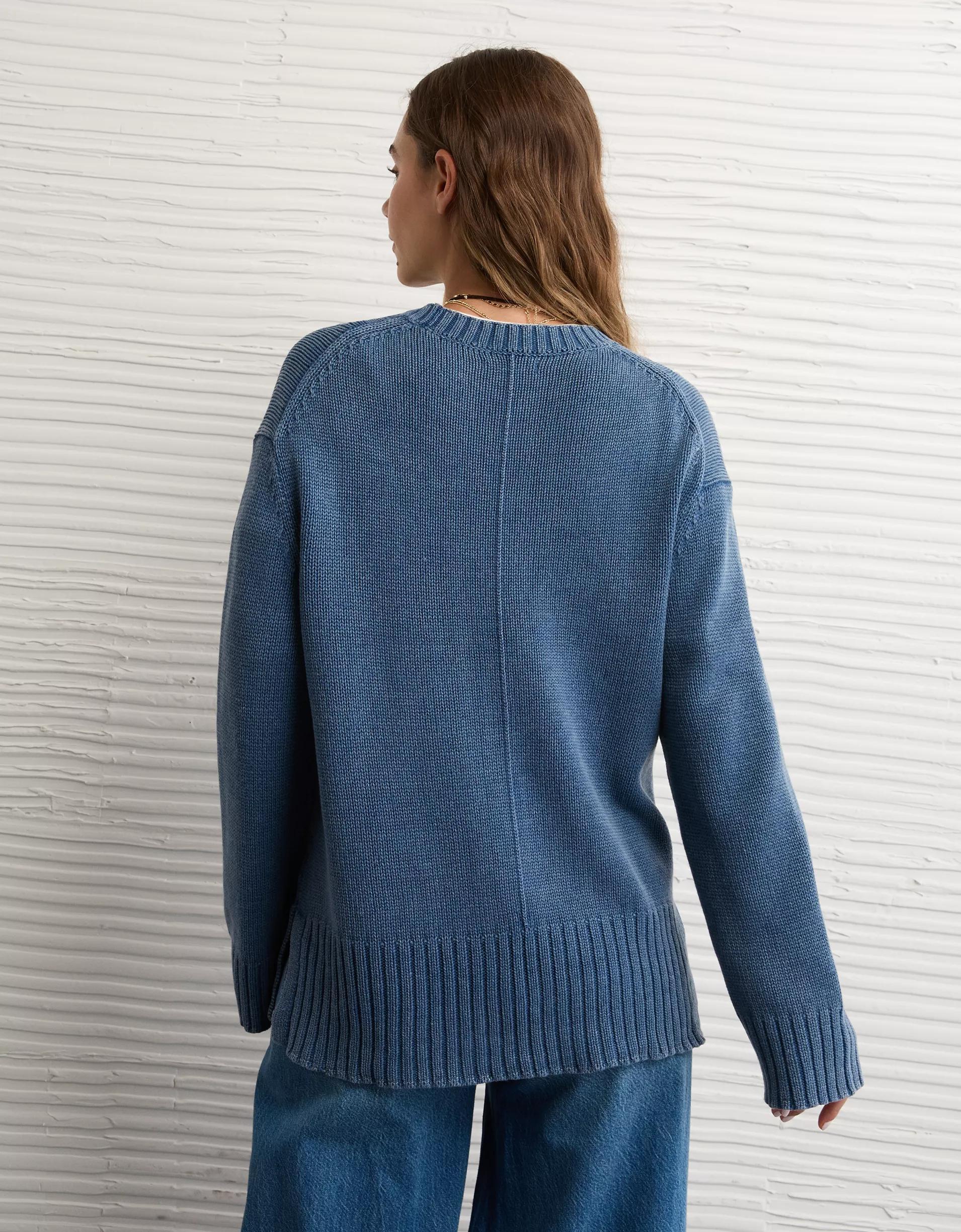 AE Long Weekend Pullover Sweater Product Image