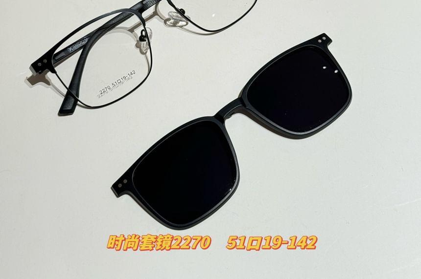 Plain Square Sunglasses Product Image