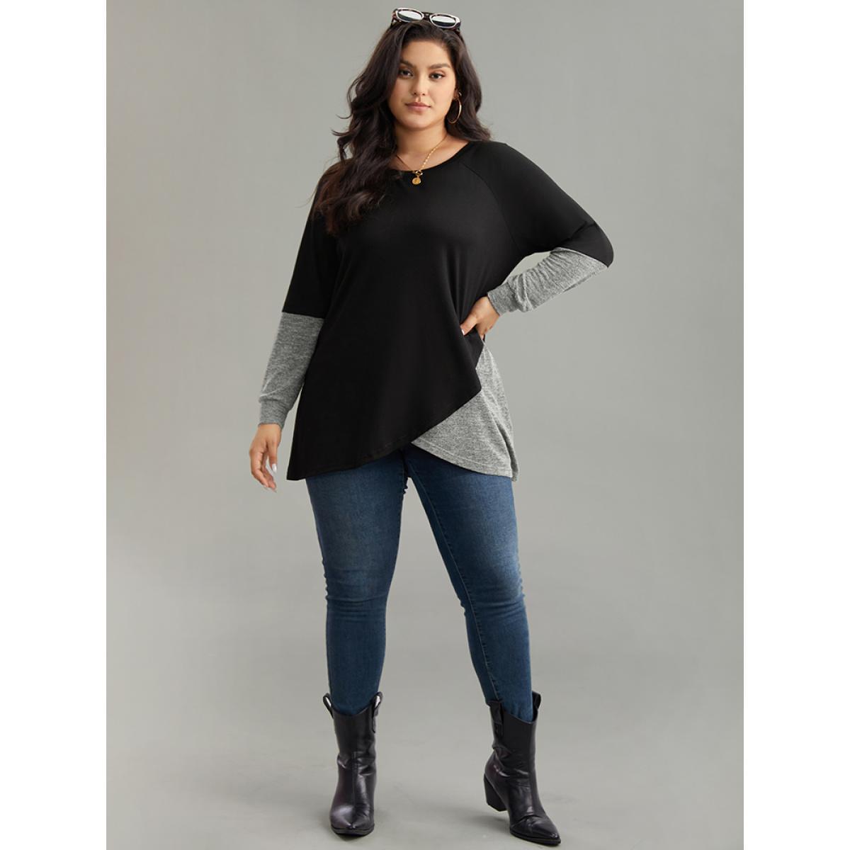 Plus Size Two Tone Patchwork Heather Arc Hem T-shirt Gray Women Casual Contrast Plain Round Neck Dailywear T-shirts BloomChic 28/5X Product Image