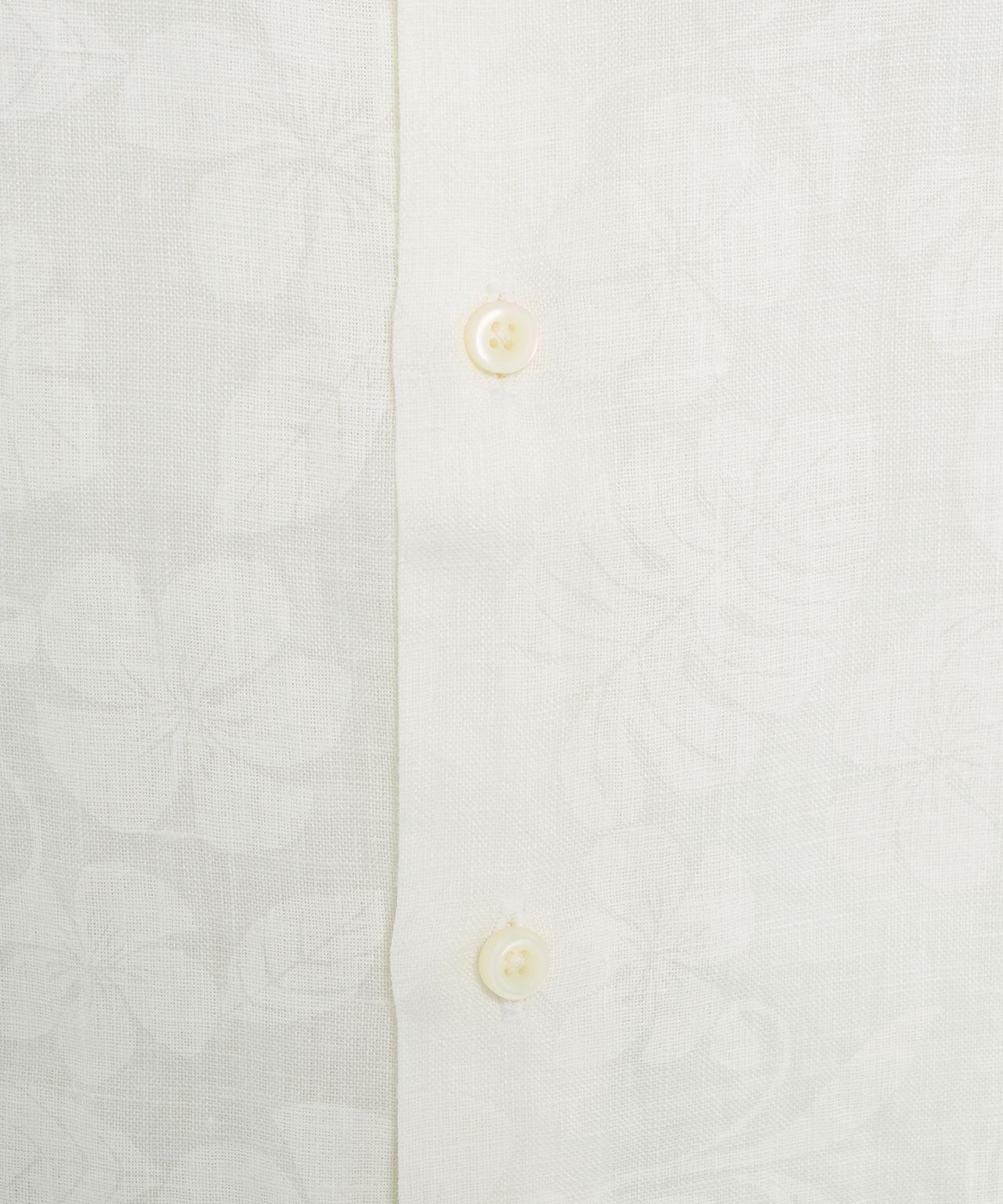 Linen shirt with floral pattern Product Image