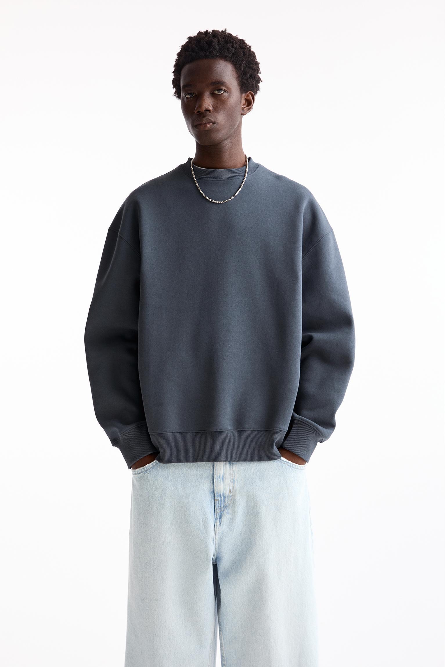 Basic crew neck sweatshirt Product Image