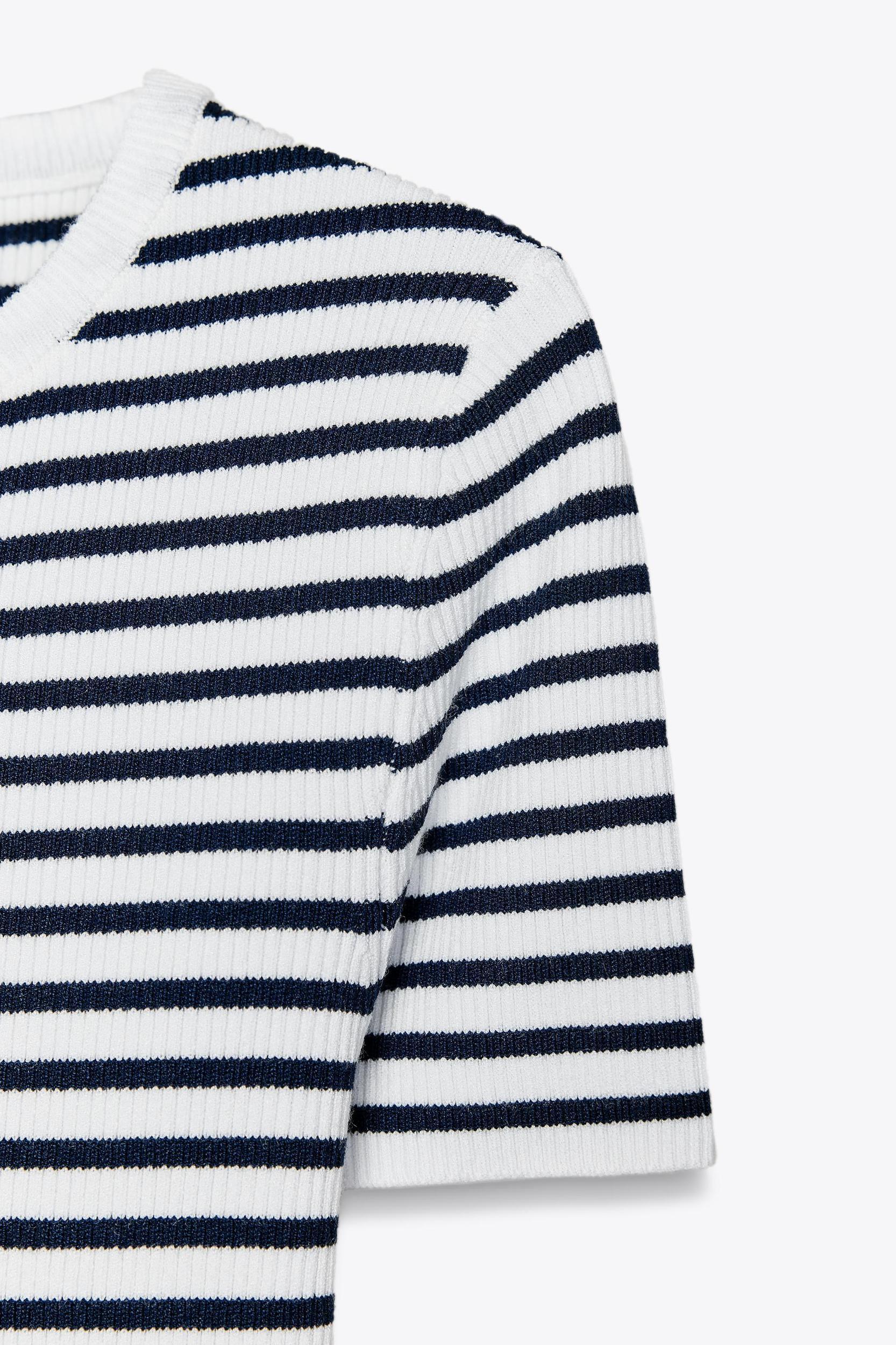 SHORT SLEEVE STRIPED KNIT TOP Product Image