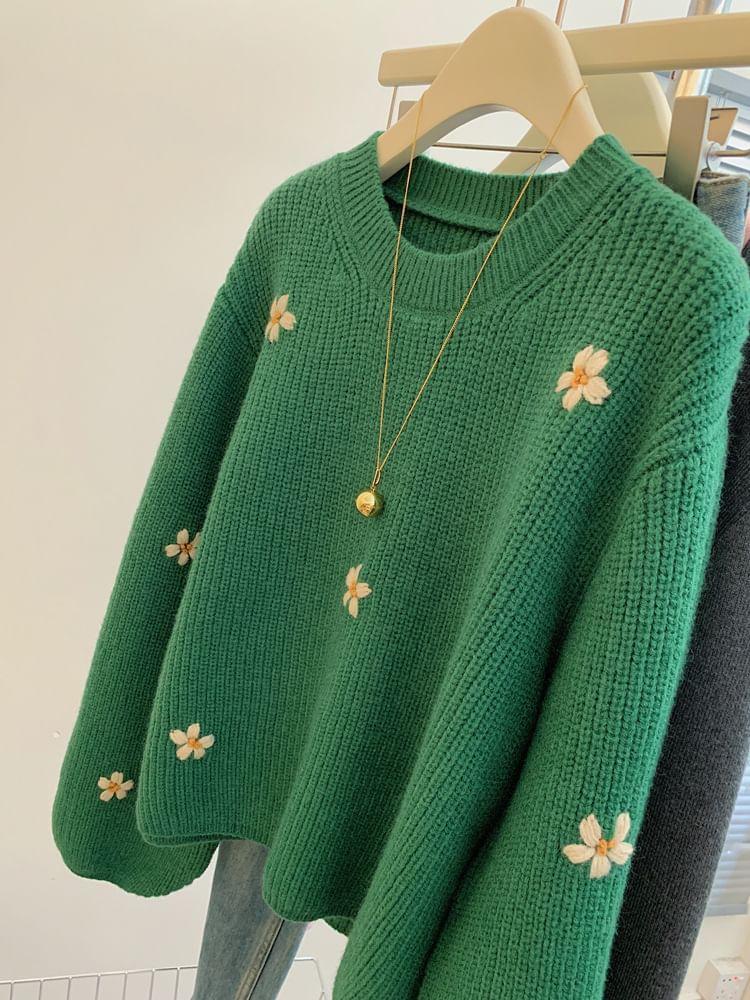 Long-Sleeve Crew Neck Floral Embroidered Sweater Product Image