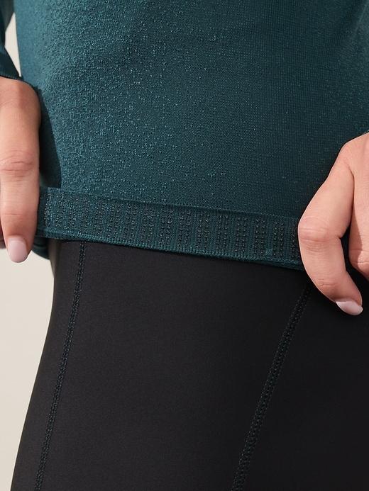 Momentum Seamless Top Product Image