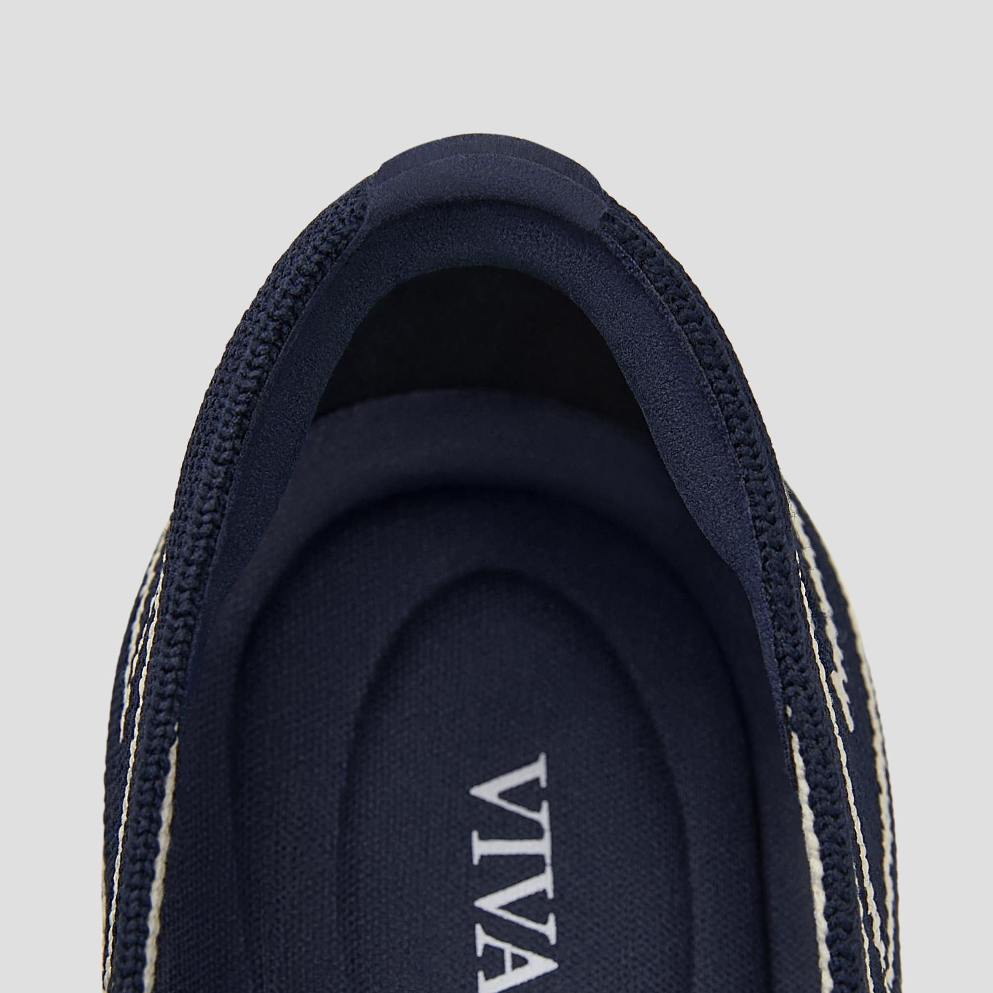 Round-Toe Embroidered Loafers (Audrey) Product Image