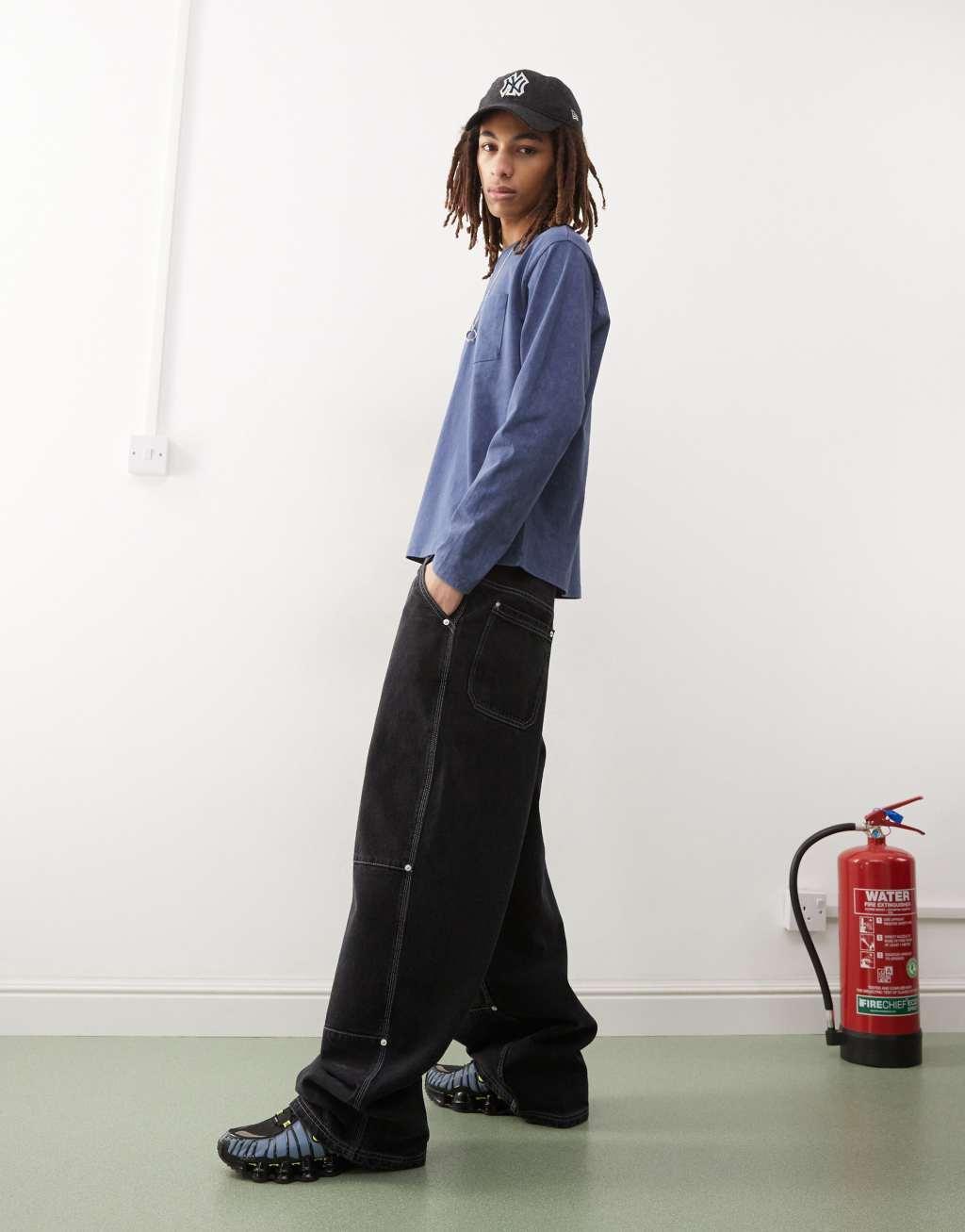 COLLUSION carpenter pants with contrast stitch in black Product Image